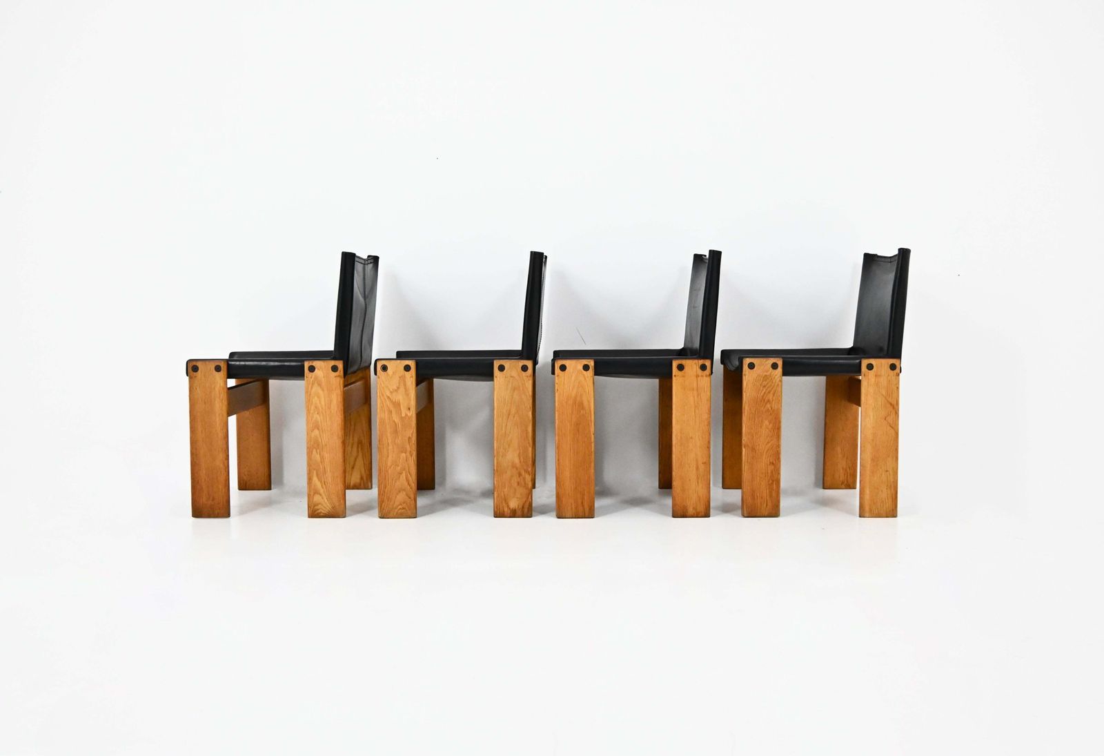Monk Dining Chairs By Afra & Tobia Scarpa For Molteni, 1970s, Set Of 4 photo buy