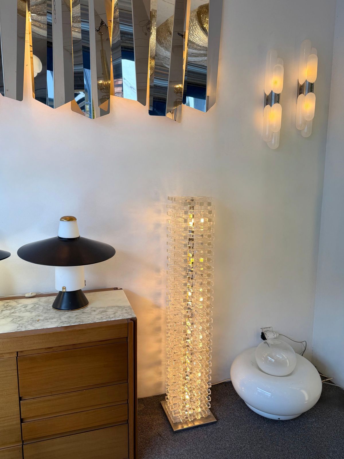 Mid Century Modern Glass Tower Floor Lamp By Poliarte, Italy, 1970s photo Lighting