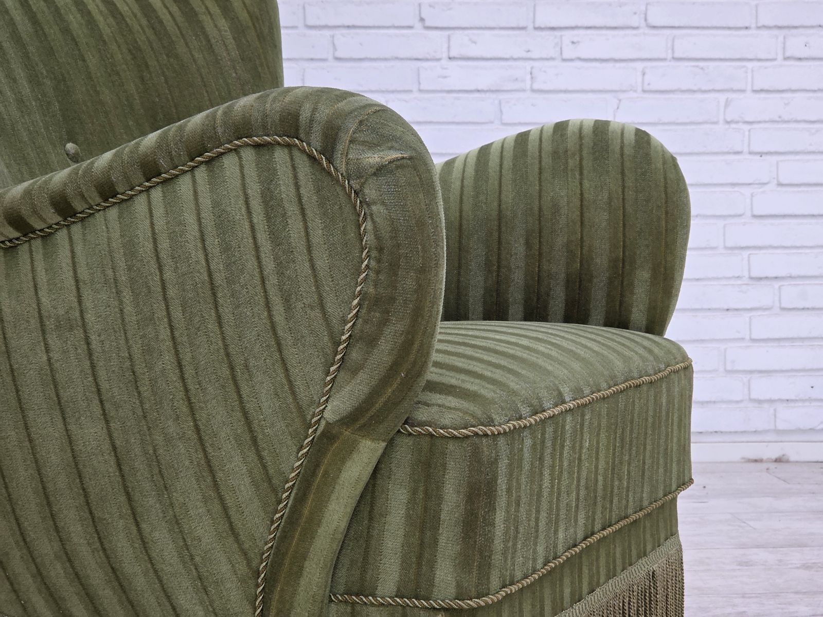 Ca. Jaren 1960, Deense Fauteuil, Groen Meubelvelours. photo Meubels