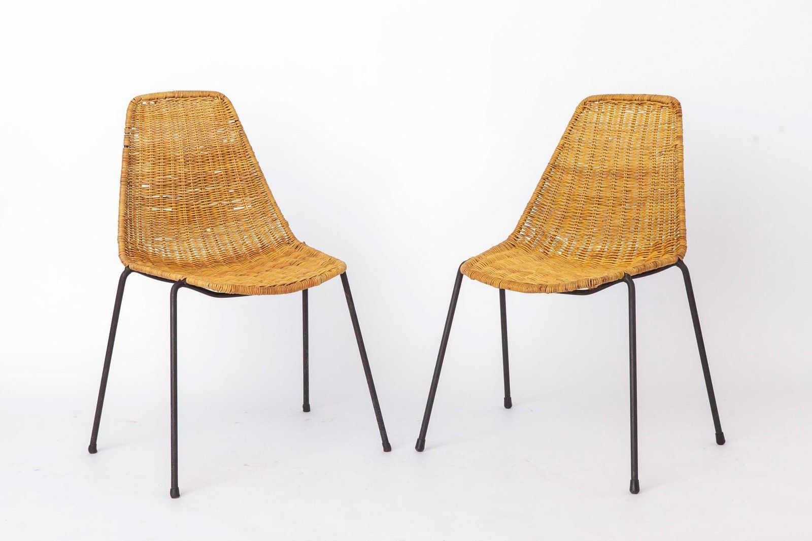 Set Van 2 Gianfranco Legler Basket Chairs, Jaren 1950 Rotan Stoelen, Mid Century Zwitsers Design, Metaal & Vlechtwerk