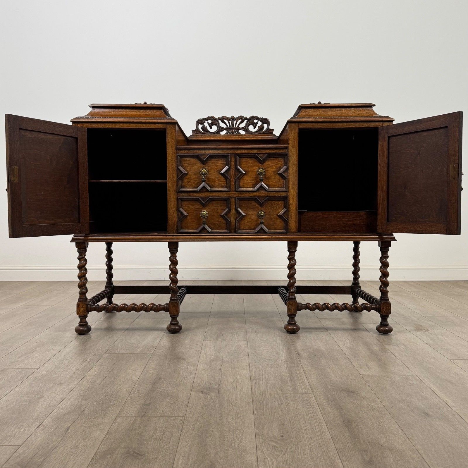 Antique 20th Century Jacobean Style Sideboard In Golden Oak ( Af 5321 ) photo furniture