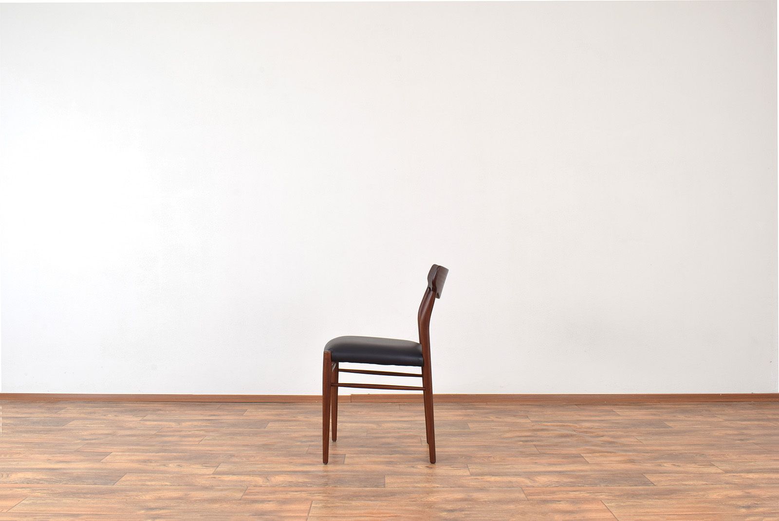 Mid Century Teak Dining Chairs By Gustav Herkströter For Lübke, 1960s, Set Of 4 photo vinterior