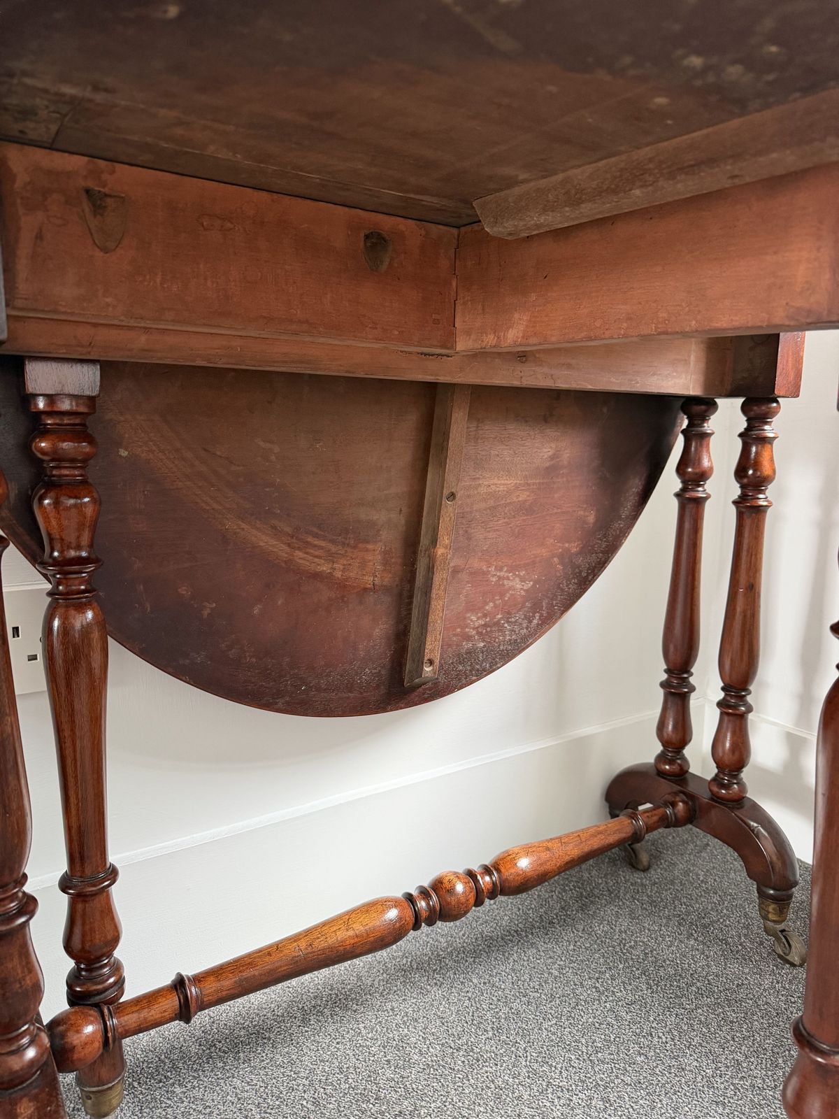 Burr Walnut Sutherland Drop Leaf Table photo for sale