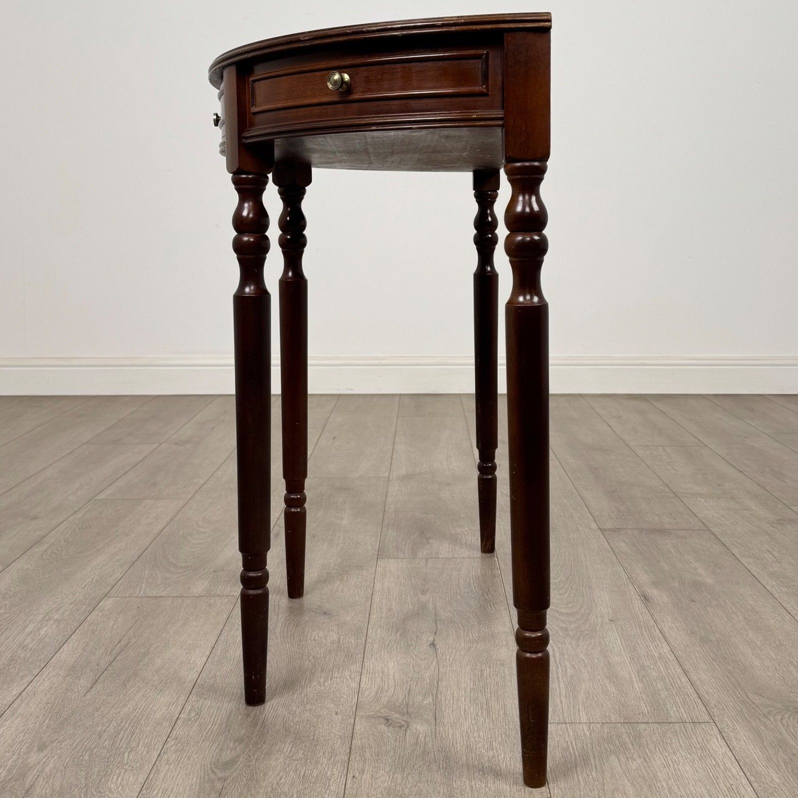 Antique 20th Century Small Demi Lune Side Table In Mahogany ( Af 5355 ) photo for sale