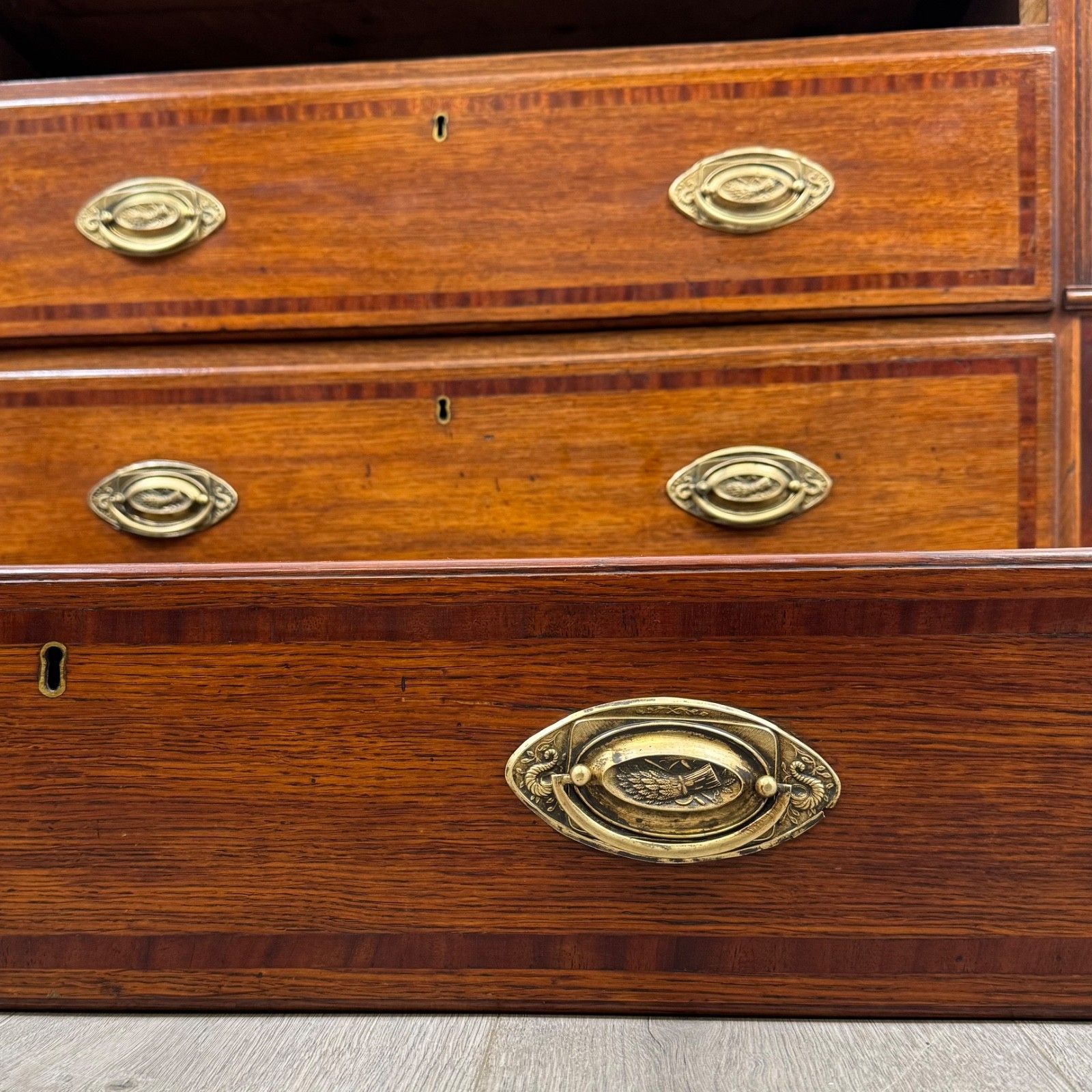 Furniture Antique 18th Century Georgian Chest Of Drawers In Oak ( Af 5326 ) photo
