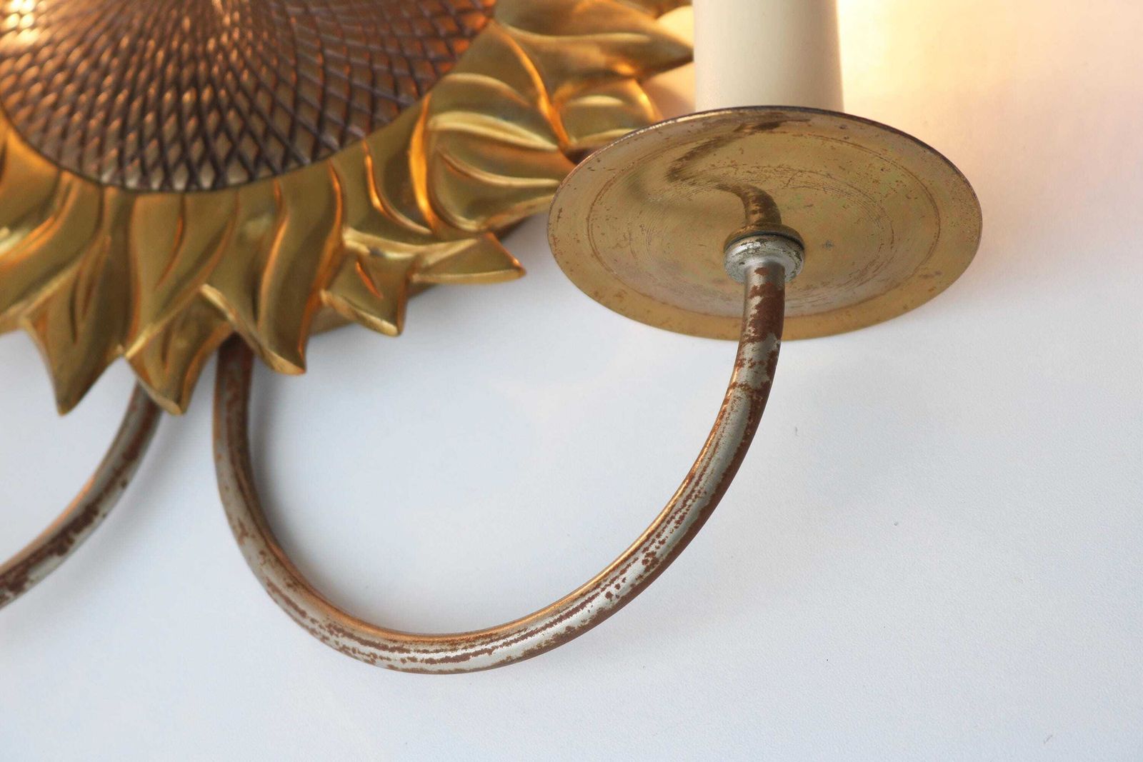 Maison Charles Sunflower Sconce, Gemerkt Charles & Fils France, Jaren 1960, Messing En Brons photo vintage