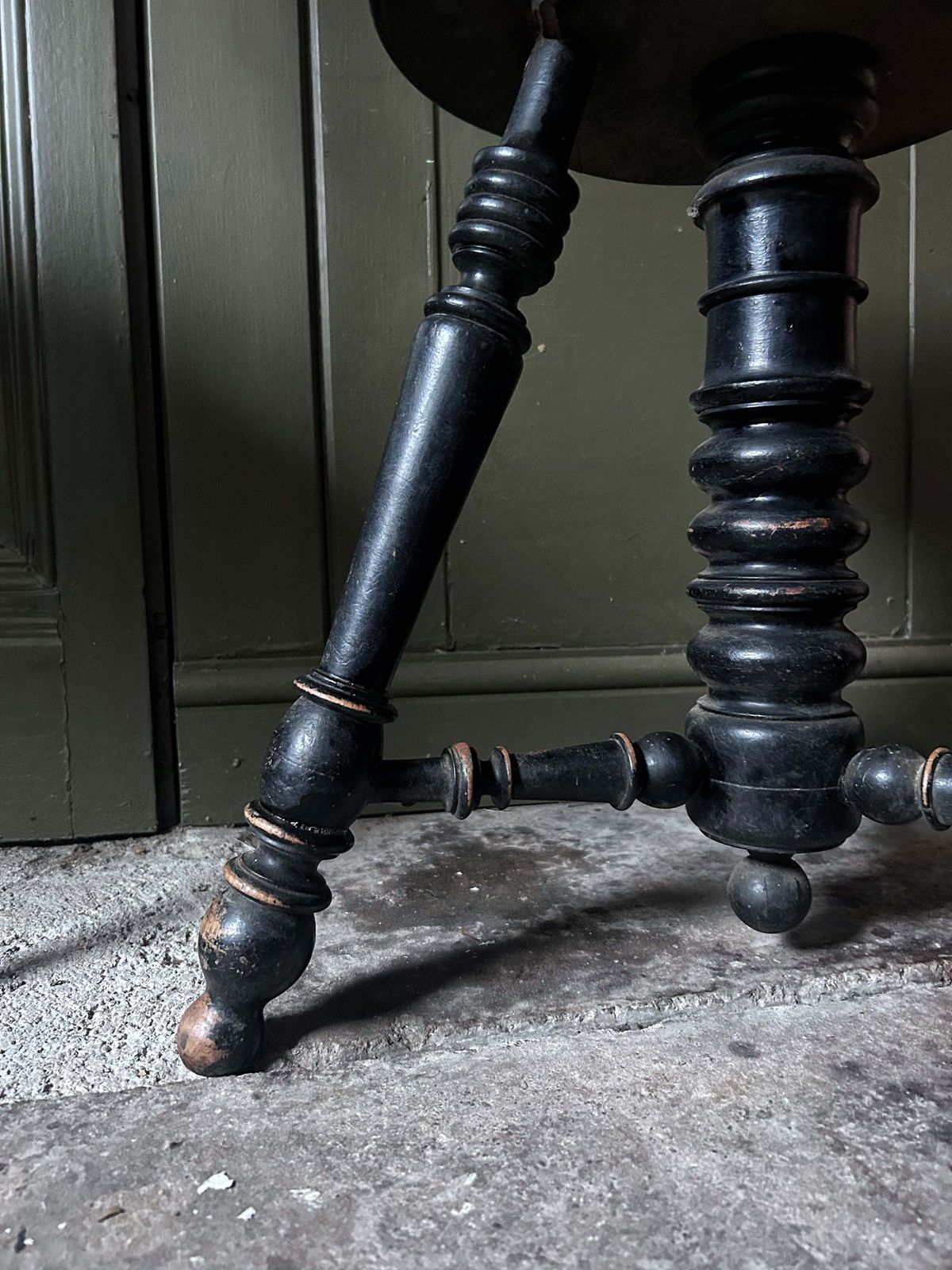 Dutch Antique 19th Century Ebonised Adjustable Revolving Piano Stool photo Furniture