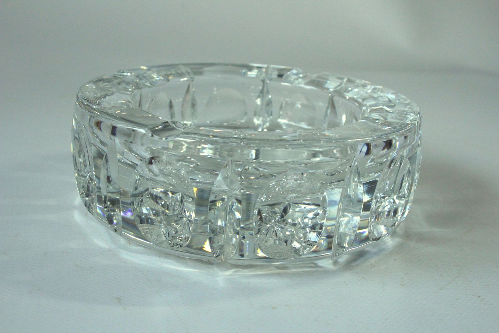 Art Deco   Heavy Lead Crystal Glass Ashtray From The 1930s photo 112.0
