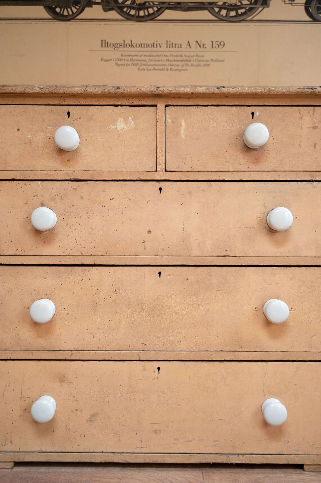 photo vinterior Painted Shabby Chic Chest Of Drawers | 2 Over 3