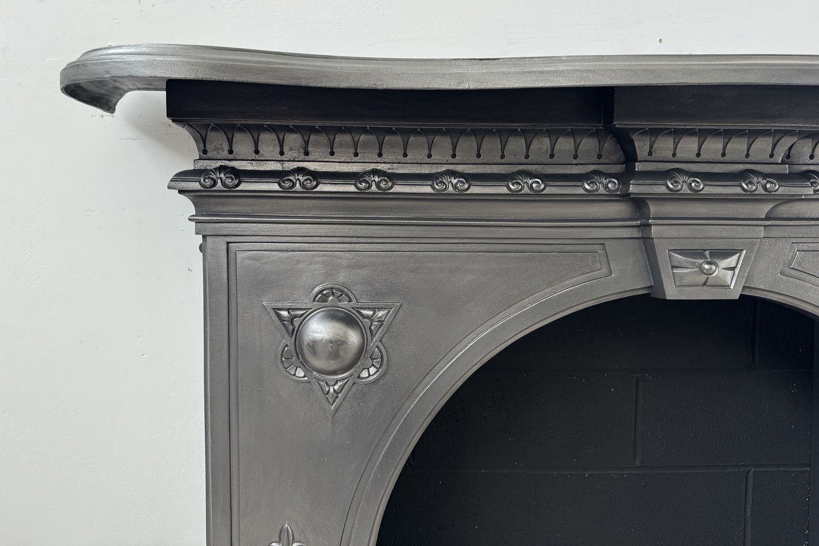 19th Century Victorian Arched Cast Iron Fireplace Surround photo 1950.0