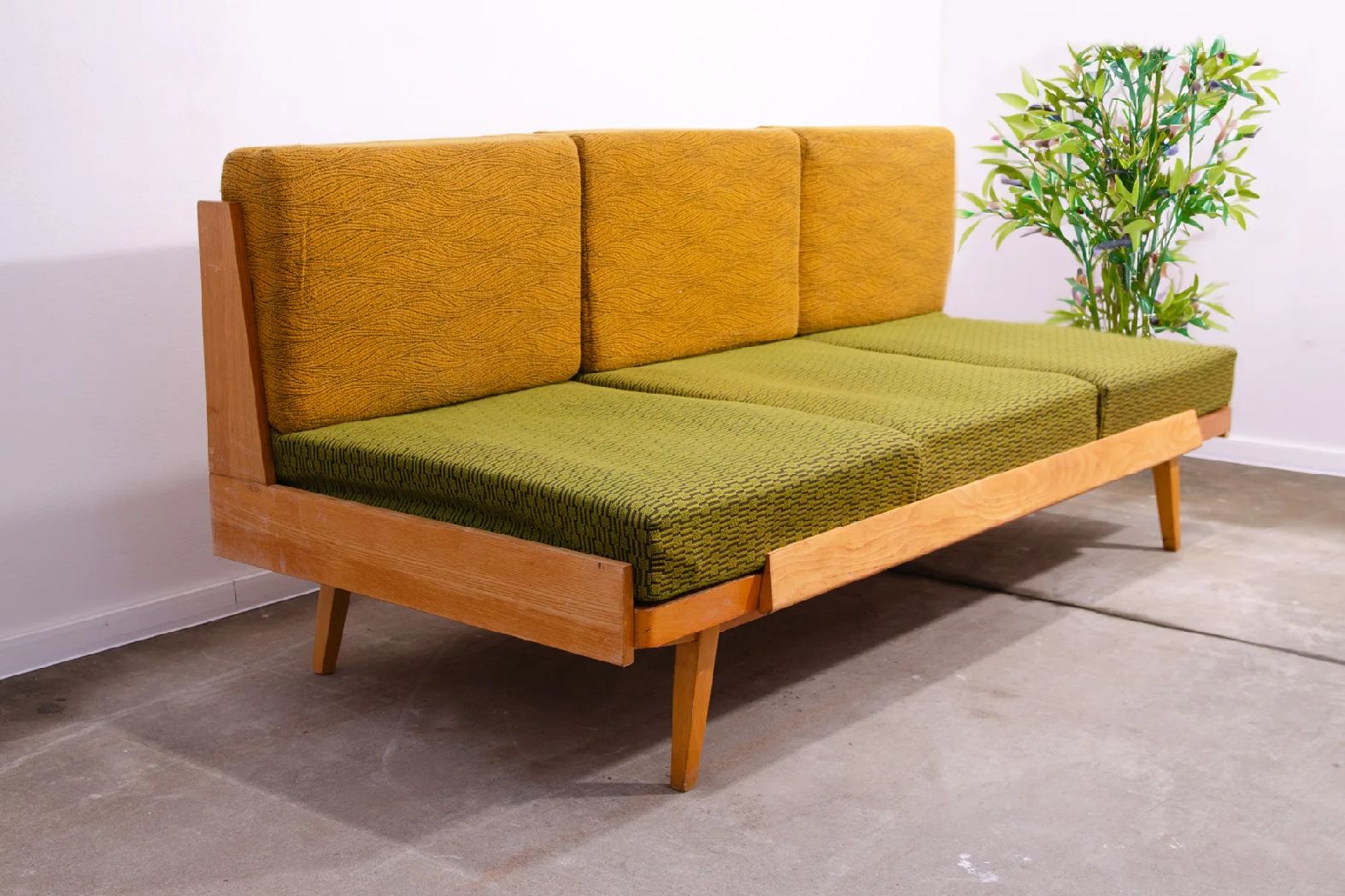Mid Century Opvouwbare Slaapbank Van Drevotvar, Jaren 1970, Tsjecho Slowakije photo furniture