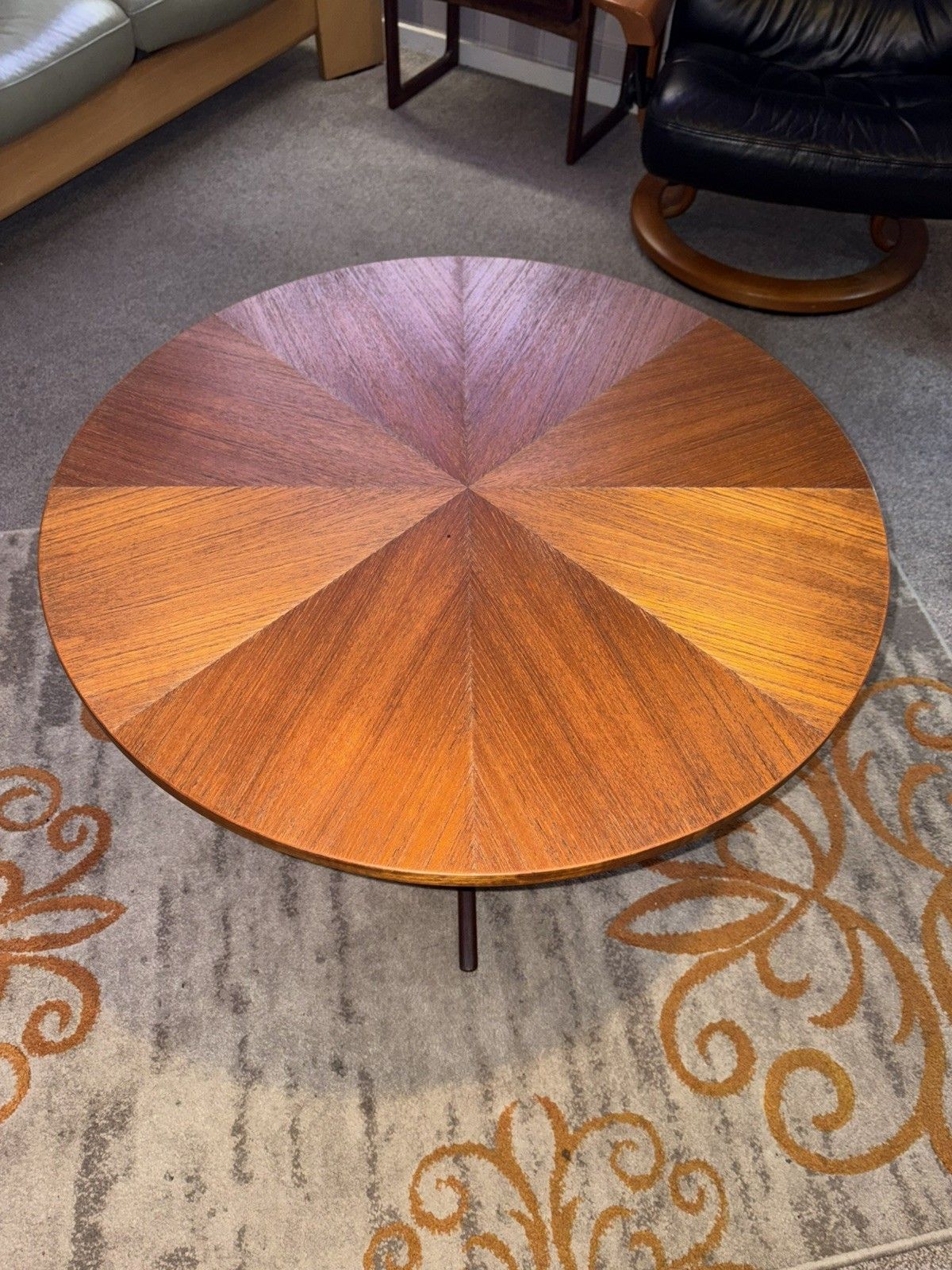 photo vintage Mid Century Danish Kubus Teak Starburst Radial Coffee Table Retro G Plan Era