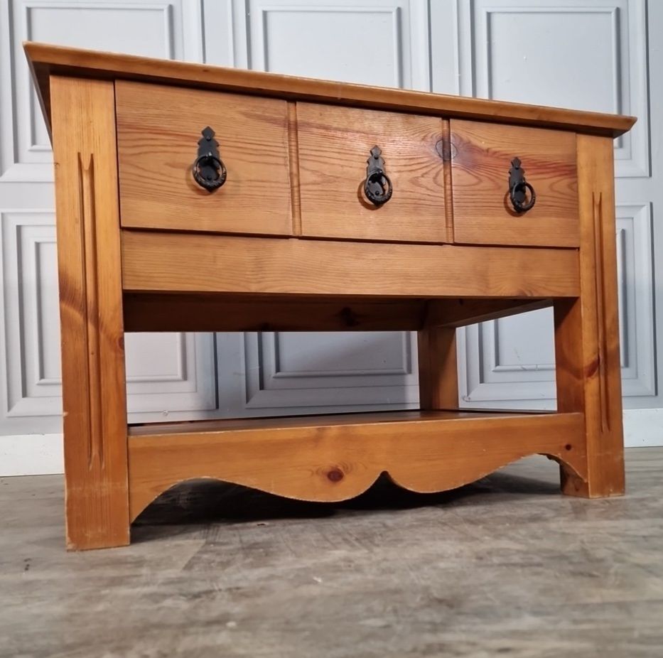 Vintage Pine Coffee Table Tv Media Unit Drawer Rustic Storage Shelf Wooden photo for sale