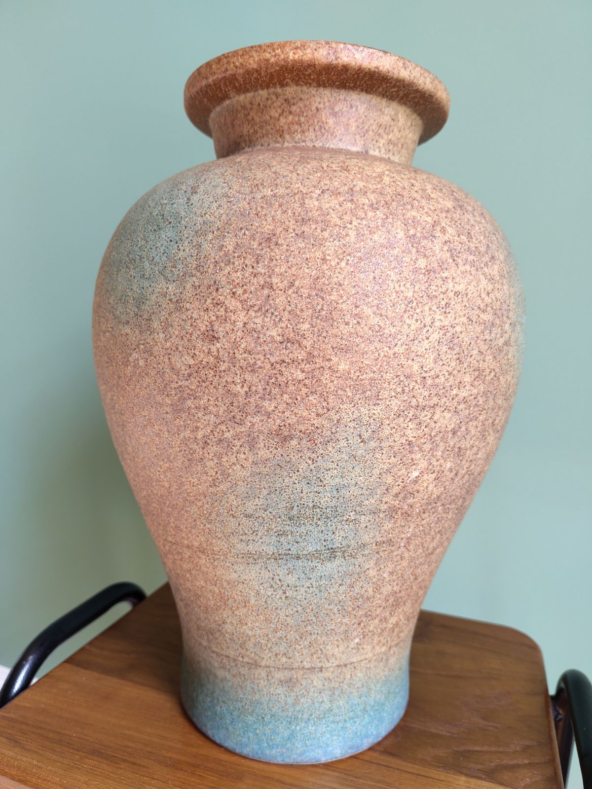 Dümler & Breiden 670‑41 Mid‑Century Floor Vase With Subtle Green‑Blue Accents On Fat‑Lava Base (41 Cm) photo 450.0