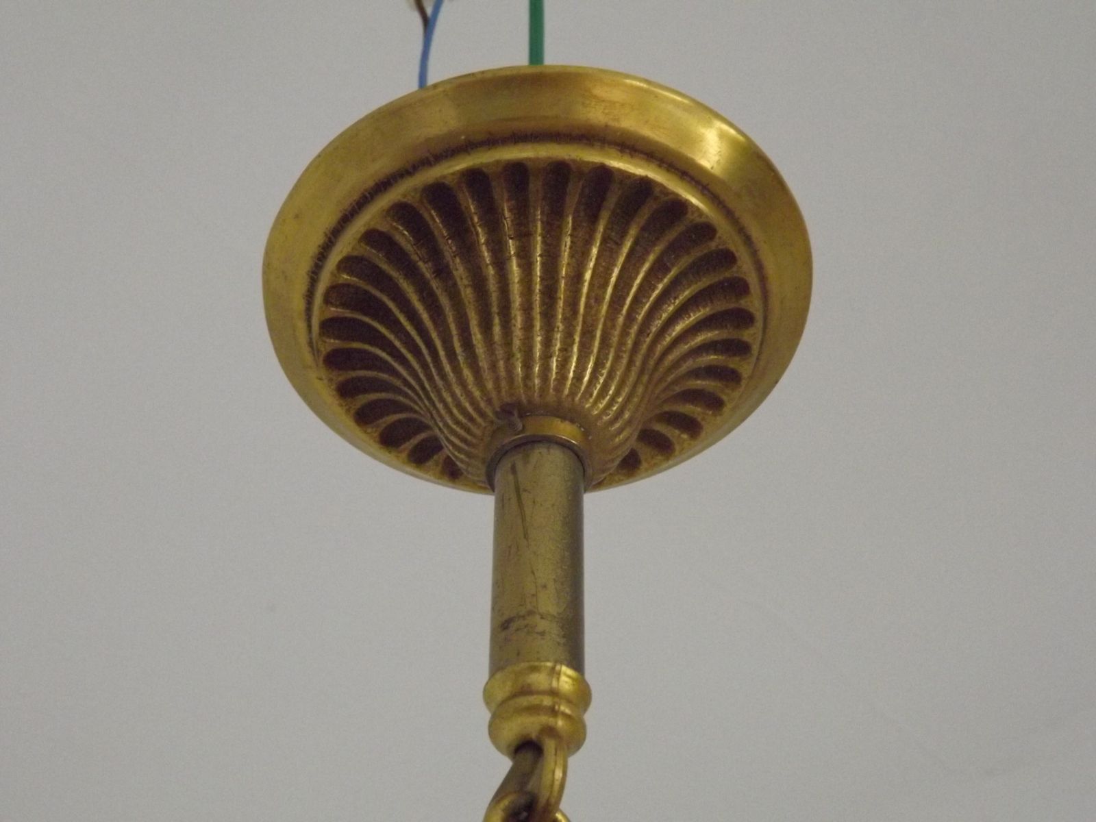Luminaires Lustre à 3 lumières de style traditionnel mid-century en bronze, France photo