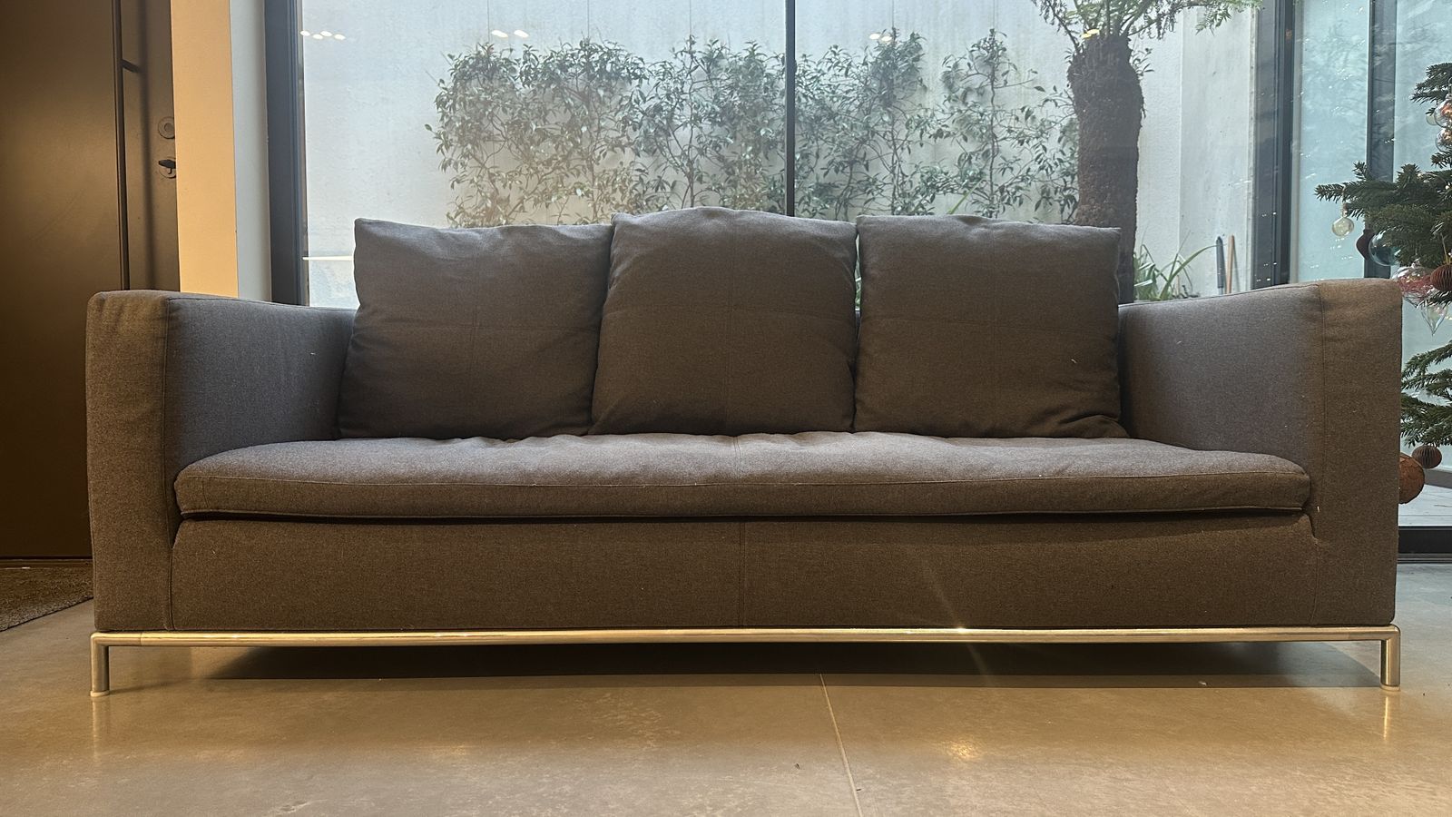 B&B Italia George  3 Seater Sofa  By Antonio Cittero In  Original Charcoal Kvadrat Wool Fabric With 3 Cushions photo for sale