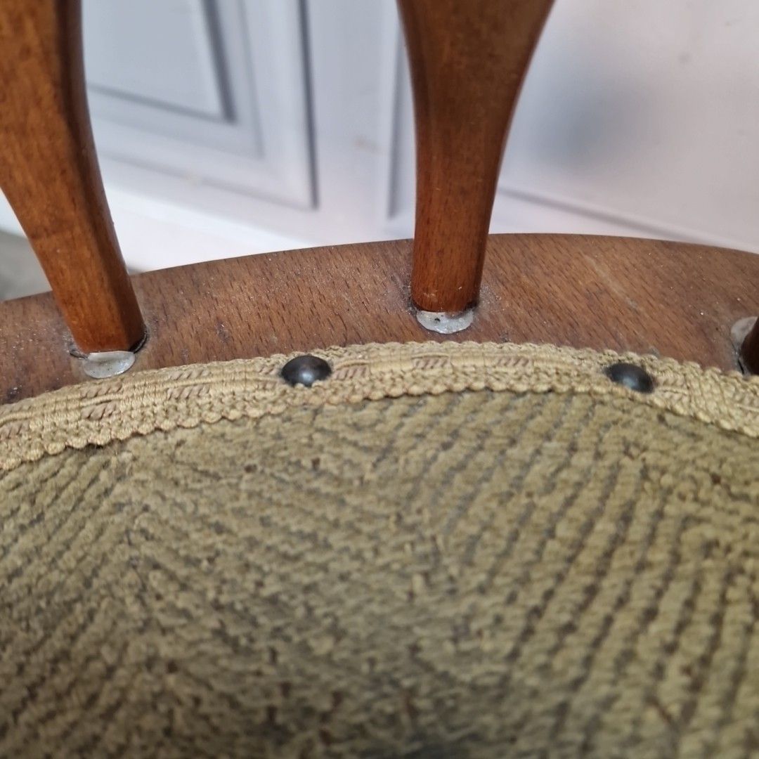 Vintage Farmhouse Dining Chair – Spindle Back Upholstered Pub Seat Solid Wood photo vinterior