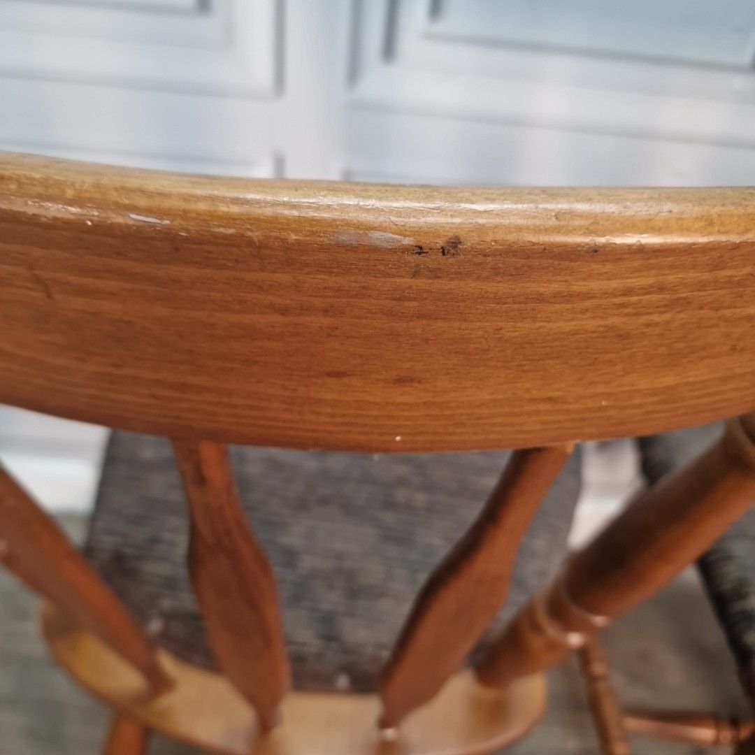 photo vintage Vintage Farmhouse Dining Chairs Pair Of  2 Upholstered Pub Seats Solid Wood