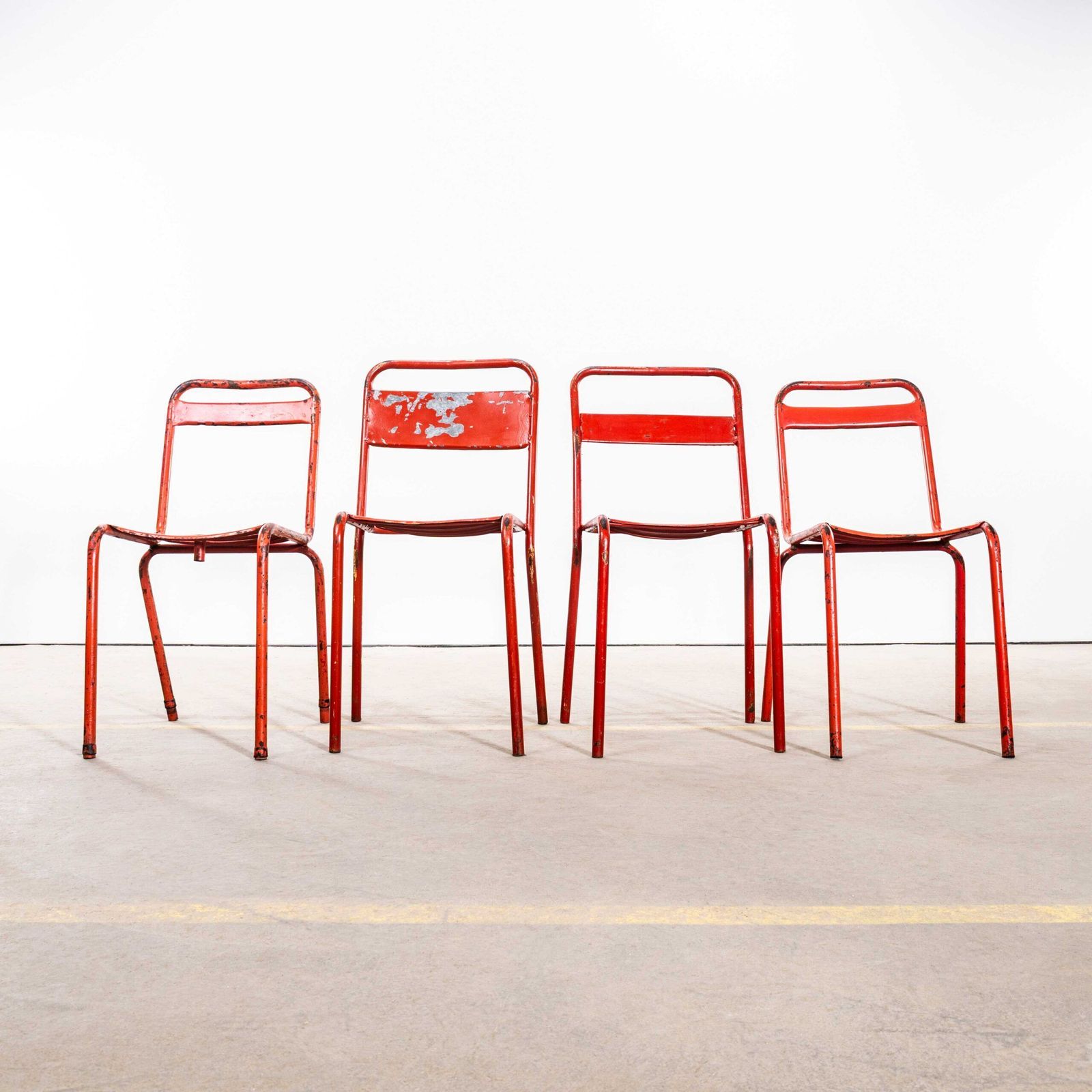 1950’s Original T1 French Outdoor Chairs By Tolix – Set Of Six photo 690.0