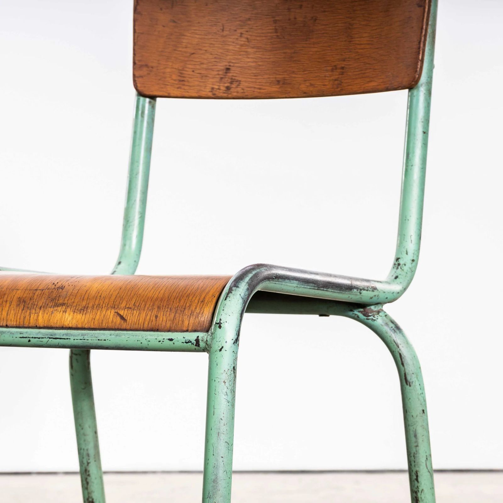 1950’s French Mullca Mint Green Simple Stacking Dining Chairs – Set Of Seven photo vinterior