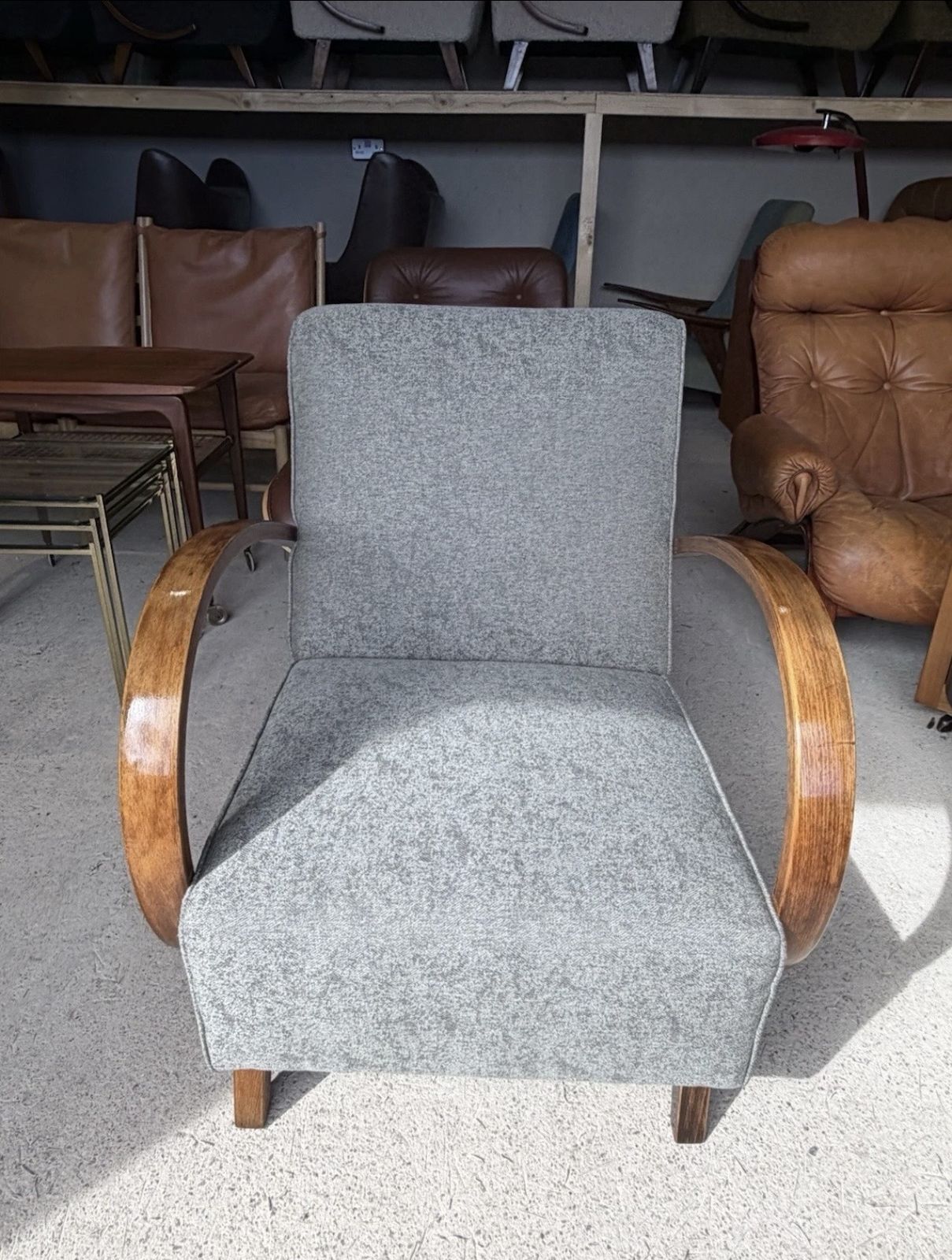 photo vinterior Jindrich Halabala Bentwood Armchair Art Deco Style
