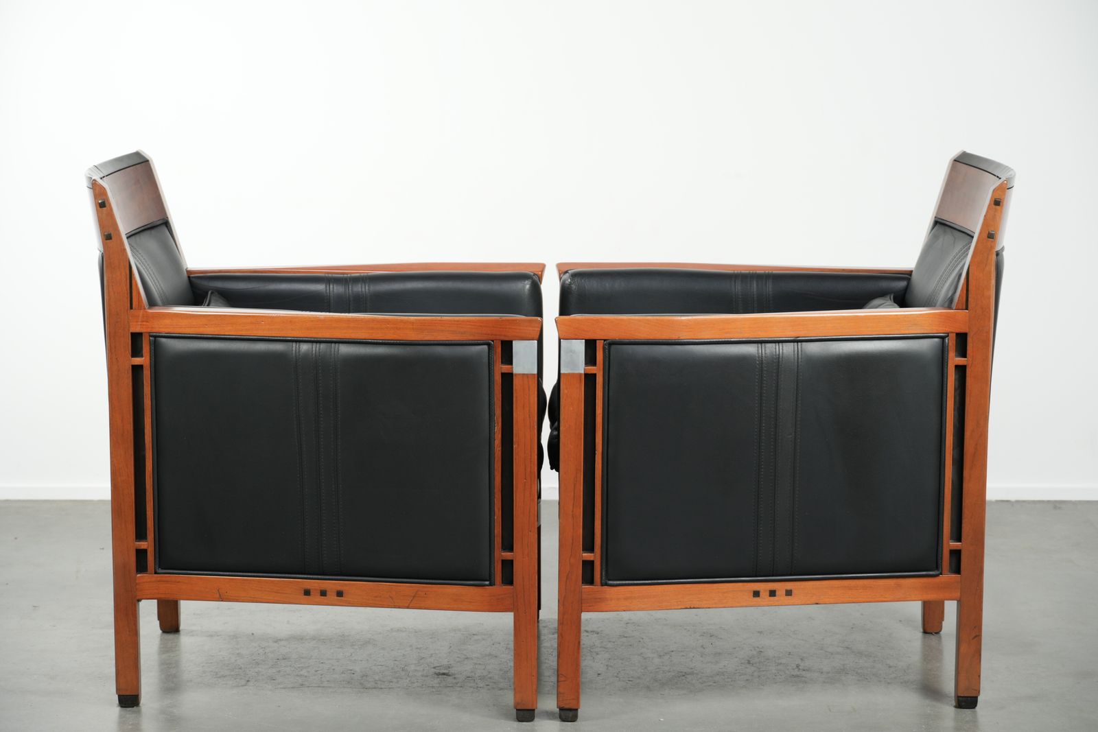 Set Van 2 Art Deco Fauteuils Uit De Decoforma Serie Van Schuitema, Zwart Leer, Goede Staat photo furniture