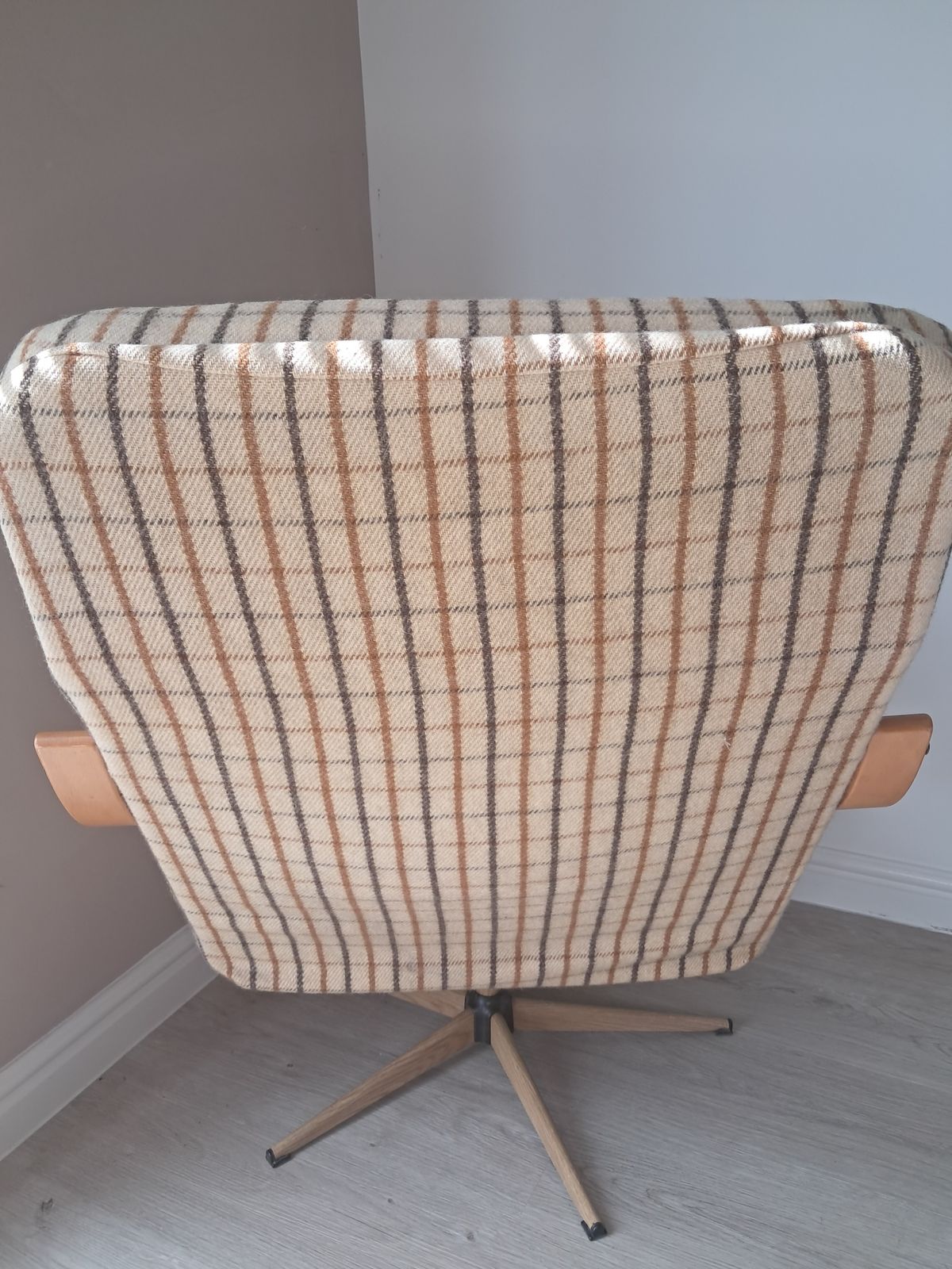 Scandinavian Bentwood Lounge Chair 1970s photo for sale
