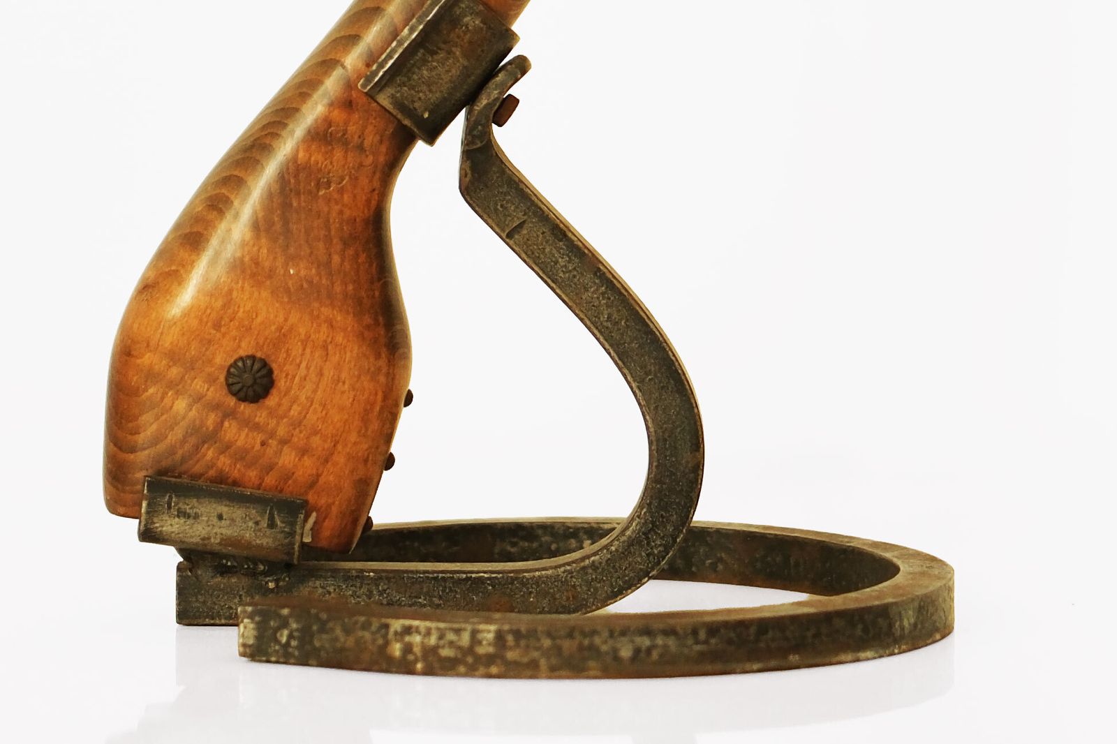 20th Century Bronze & Gilt Metal Floor Ashtray With A Sculptural Riffle Smoking Stand photo vintage