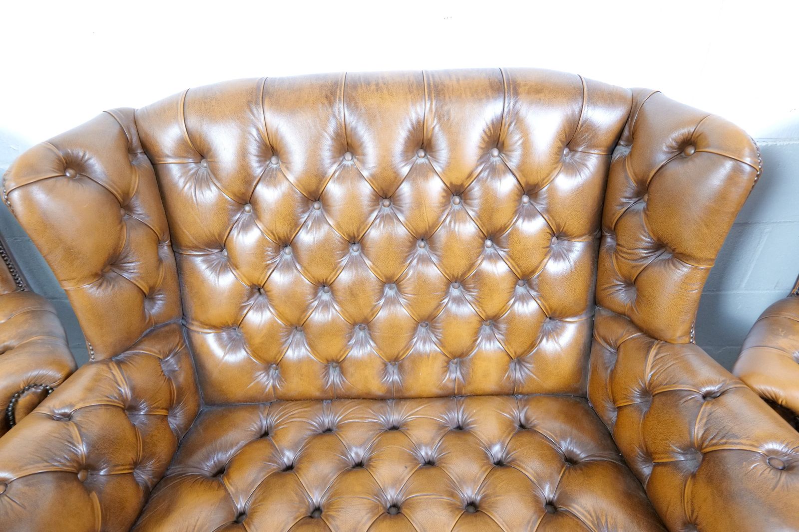 photo buy Chesterfield Queen Anne 4 Piece Leather Suite Cigar Brown