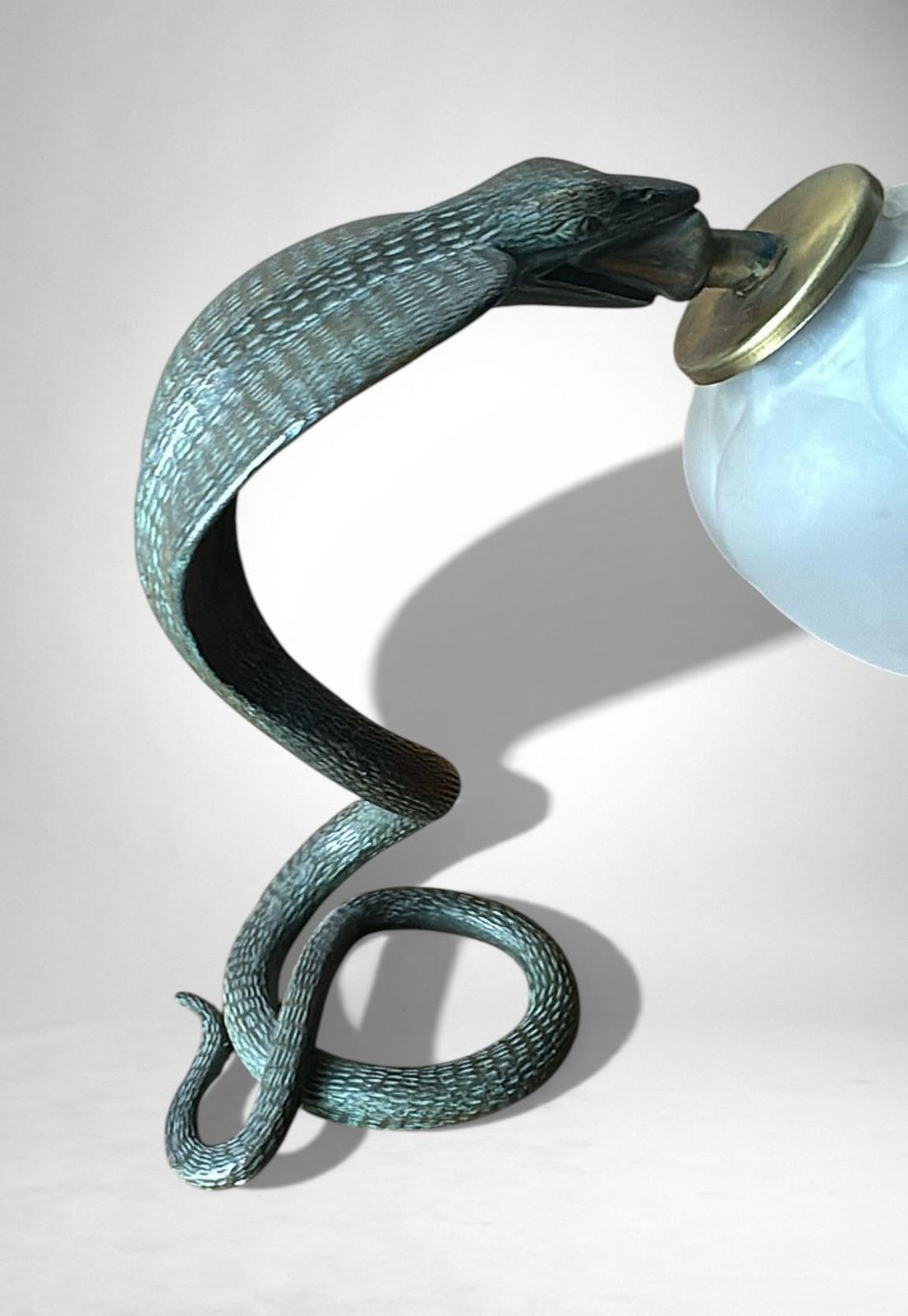 photo buy Italian Art Deco Table Lamp In Metal And Frosted Glass