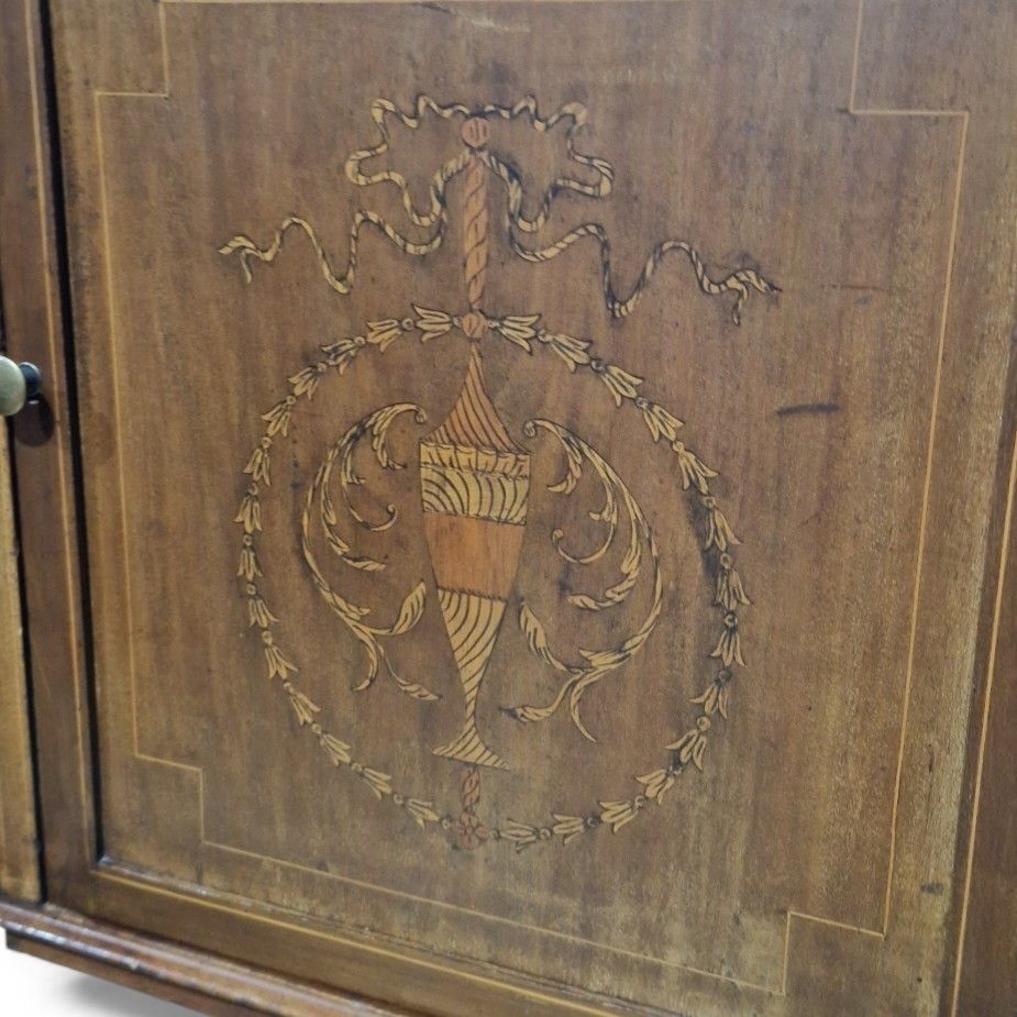 Edwardian Display Cabinet Glazed Inlaid Mahogany China Cabinet With Mirror Back photo vinterior