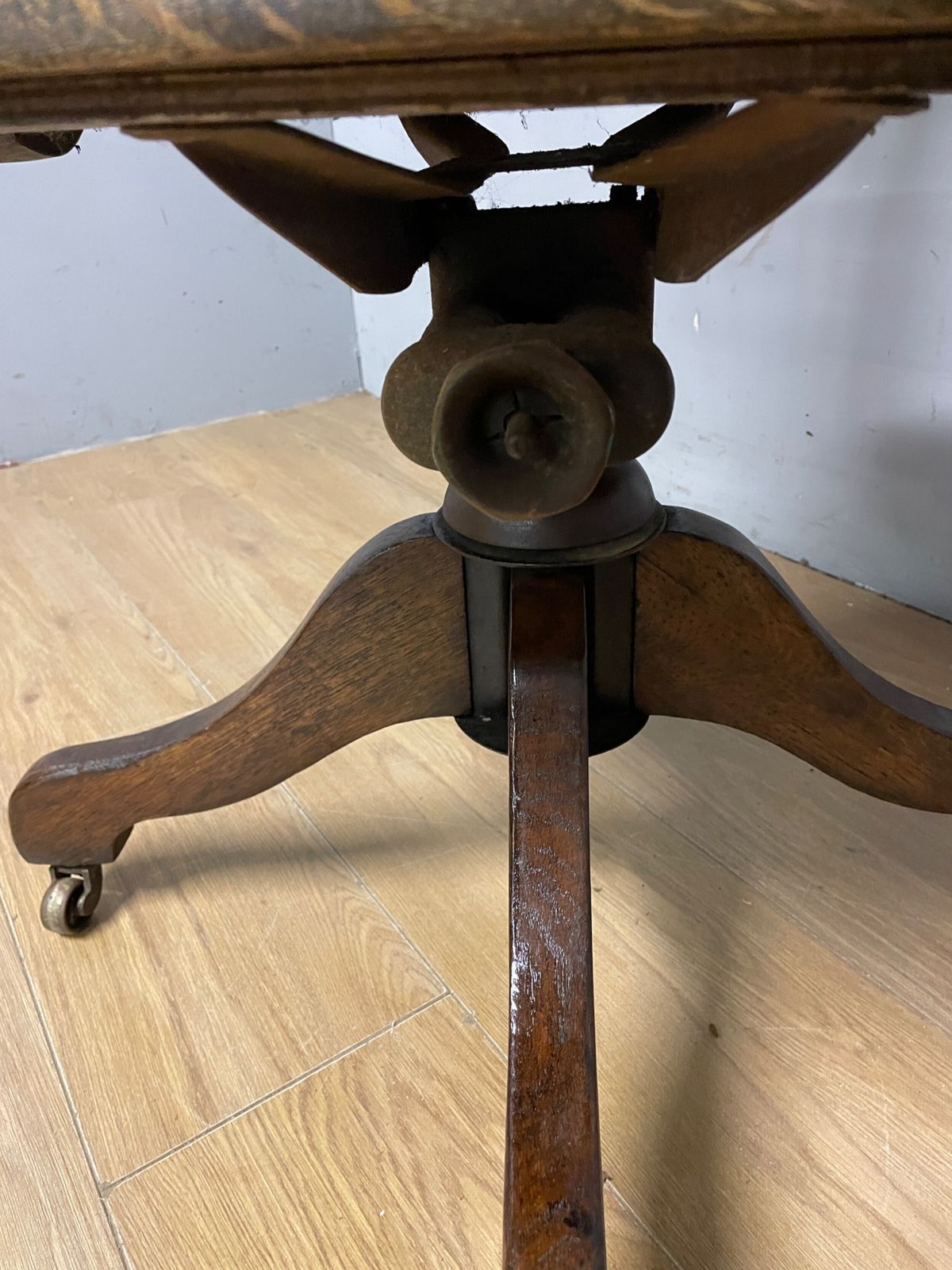 Edwardian Oak Revolving Desk Chair photo vintage