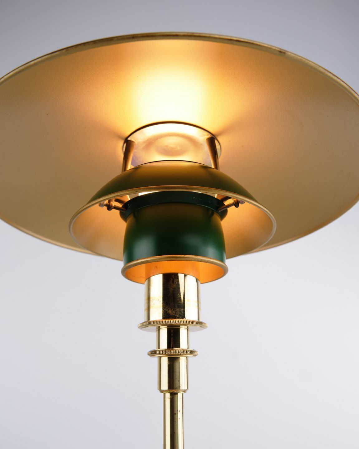 Poul Henningsen Table Lamp Model Ph 3/2 Anniversary Edition In Brass With Green Metal Shades For Louis Poulsen photo buy