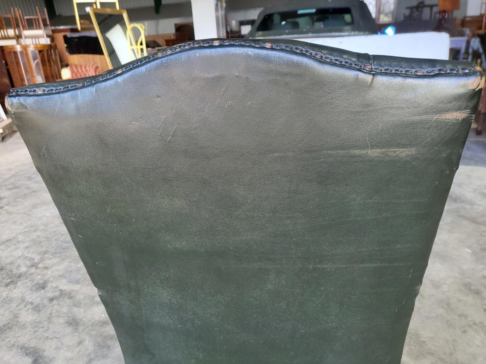 Antique Repro Green Leather Button Back Open Armchair photo vintage