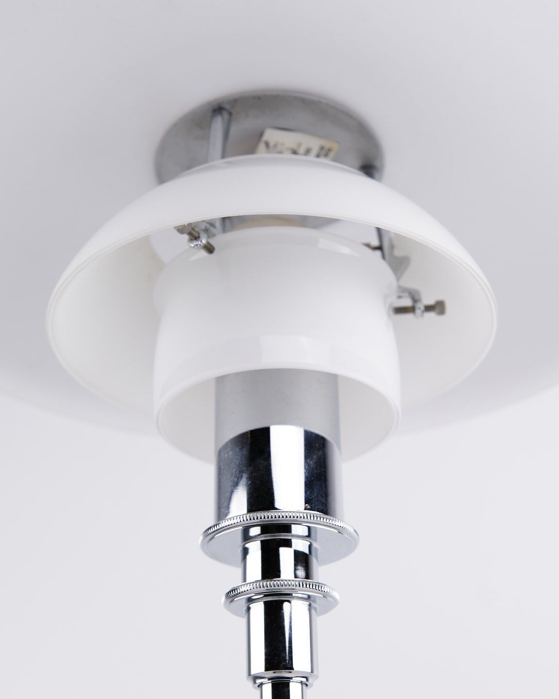 Poul Henningsen Table Lamp Model Ph 3/2, Louis Poulsen photo 915.0