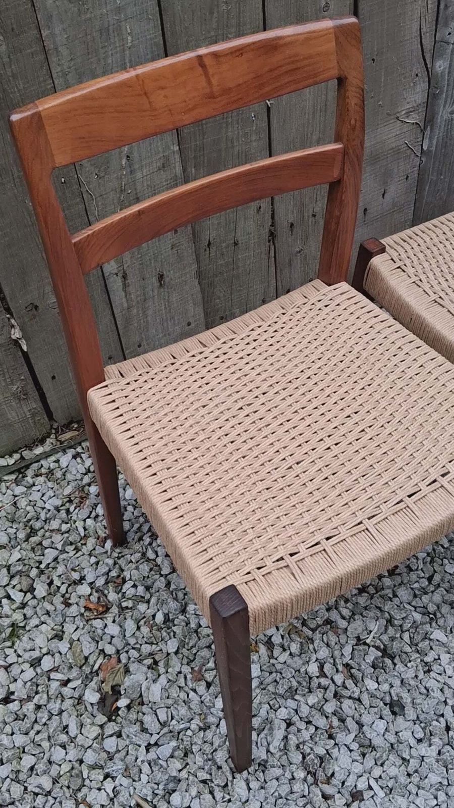 photo vinterior Mcm 2 Rosewood Dining Chairs Nils Jonsson Troeds Garmi Danish Papercord