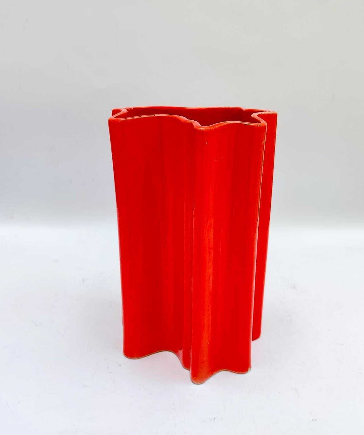 Detail Of A 1970s Space Age Design Orange Ceramic Vase, Mangiarotti Il Picchio Style. photo Home Decor