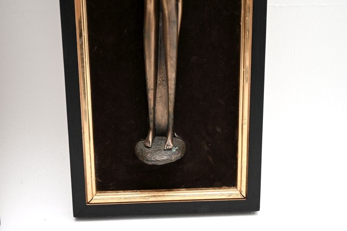 Pair Of Vintage Framed Bronze Sculptures By Giovanni Schoeman photo vinterior