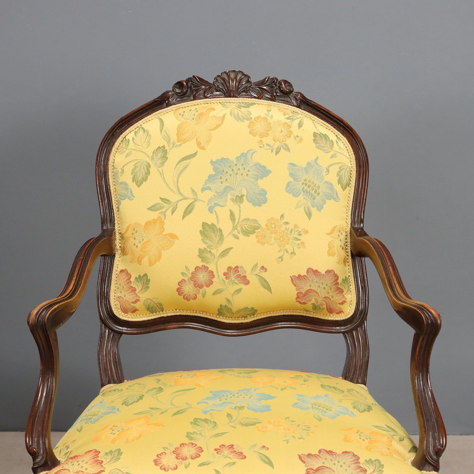 Armchairs Baroque Style Walnut Carvings XIX XX Century photo vinterior
