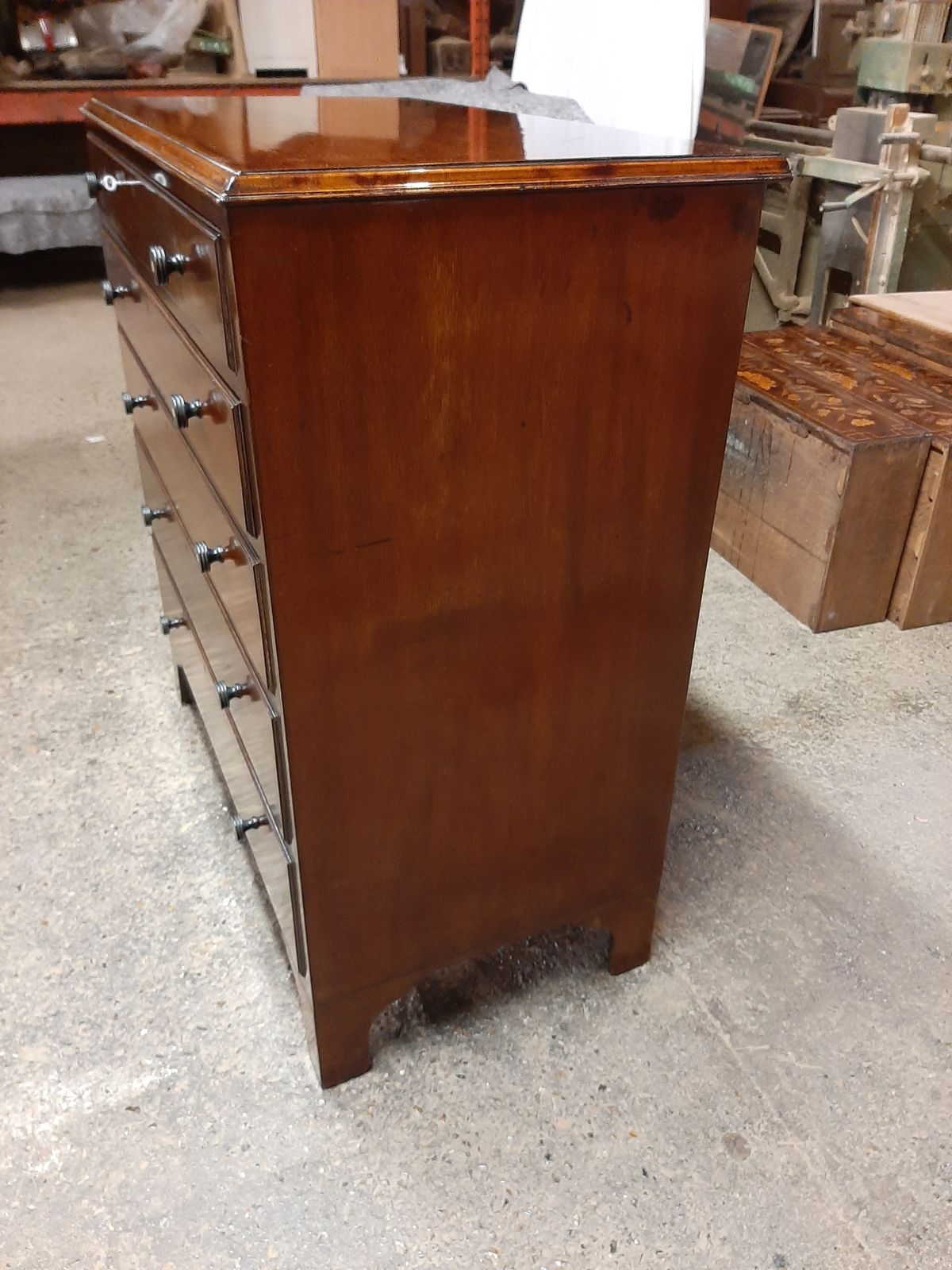 Lovely Art Deco Mahogany Chest Of Drawers In Very Good Condition photo furniture