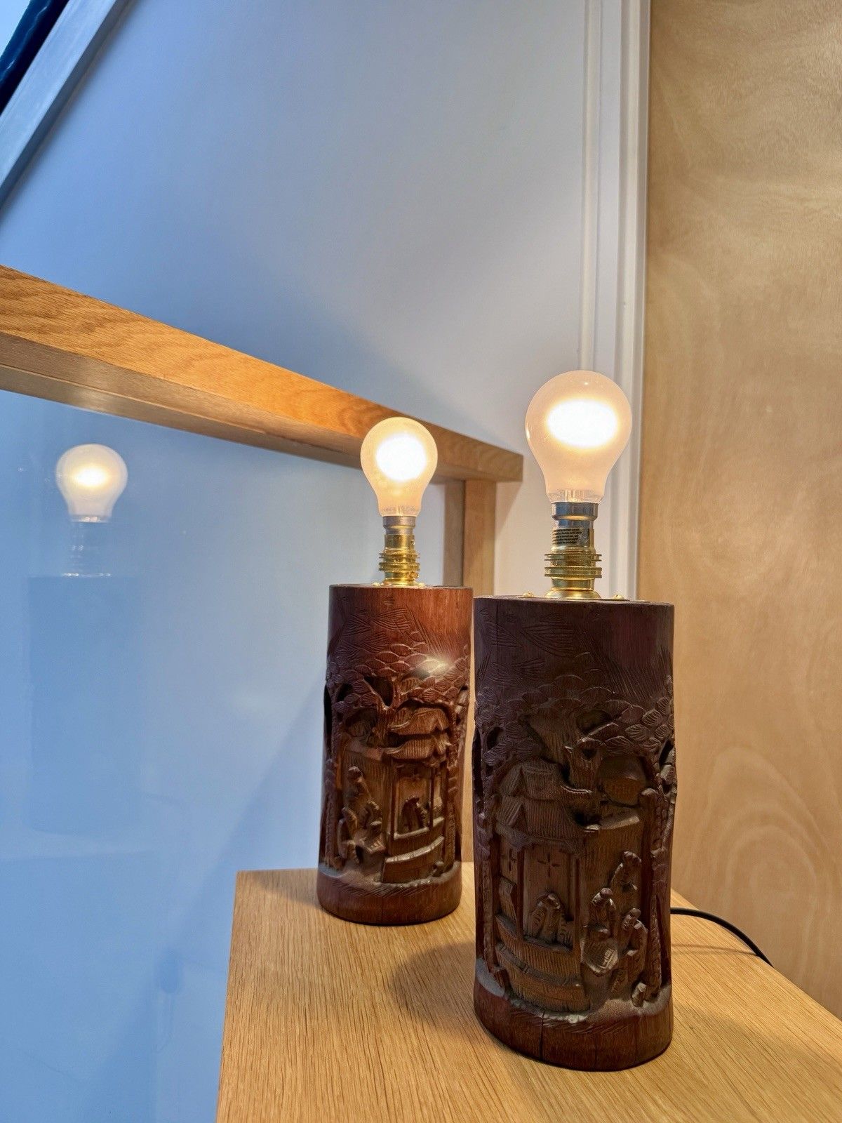 photo vintage A Pair Of Antique Chinese Scholars Carved Bamboo Paint Brush Pot Lamps Rewired