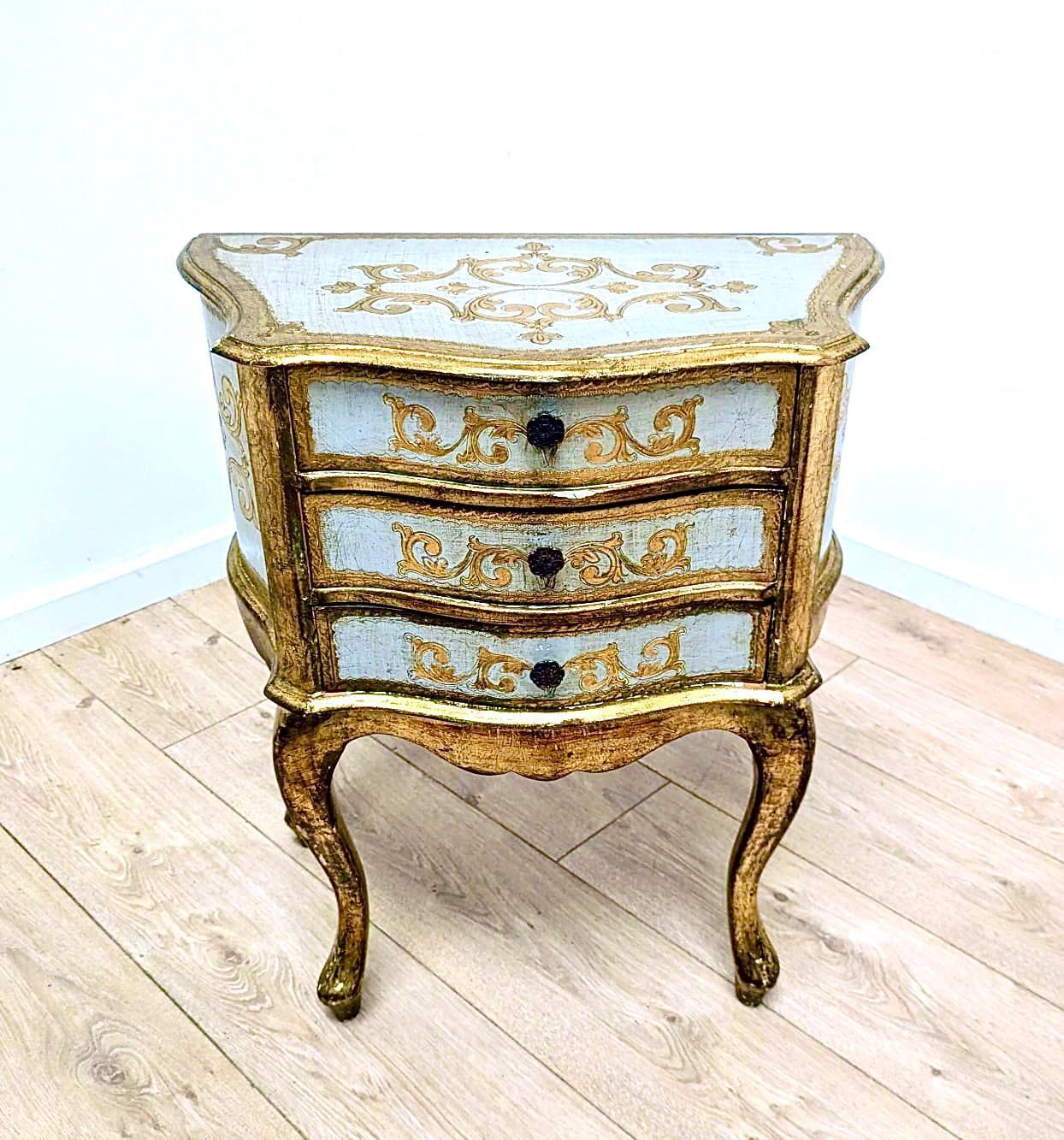 photo vinterior Beautiful Superb Quality Italian Florentine Chest Drawers 0189.