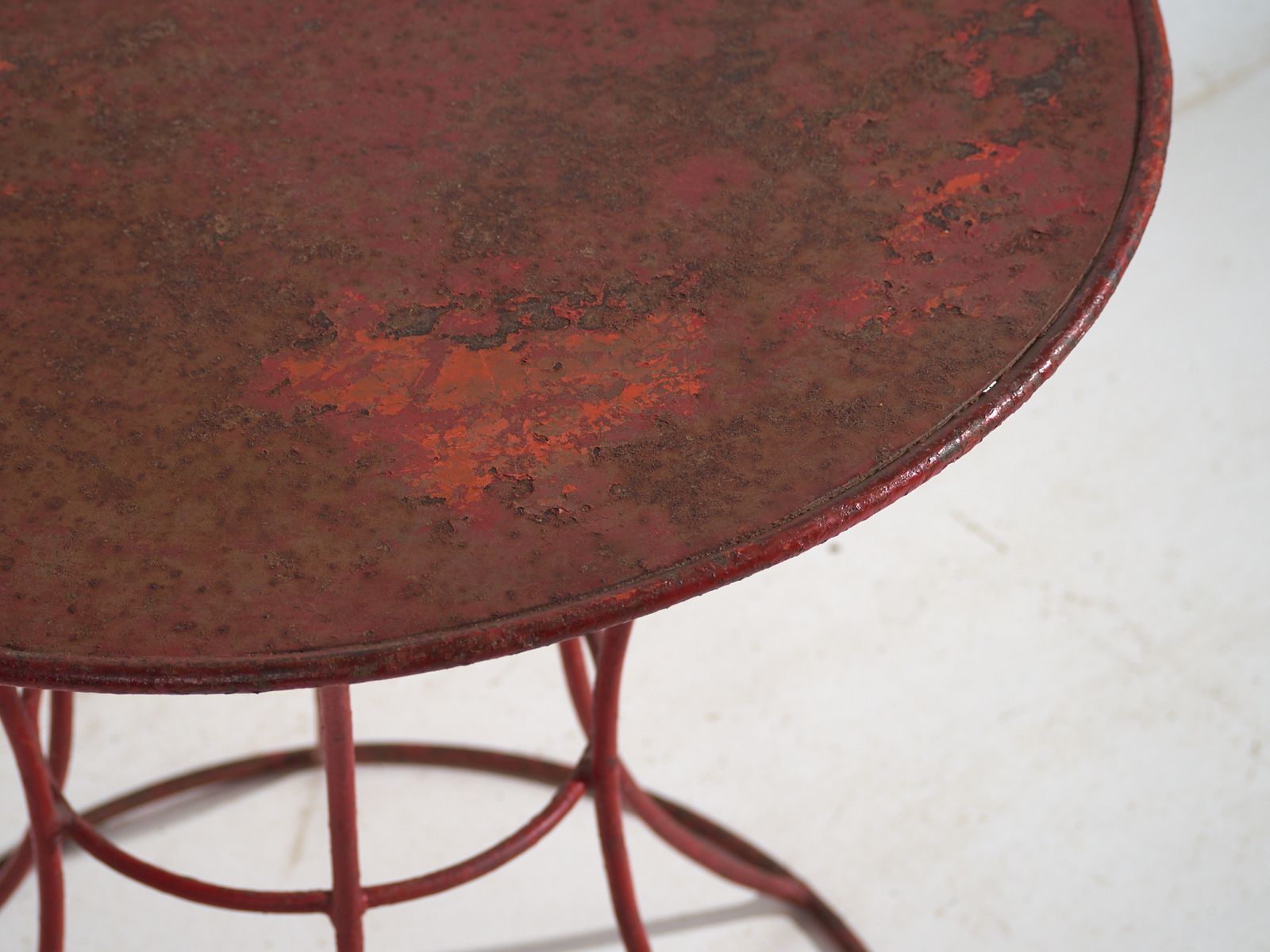 Antique Painted Metal Table – Round Industrial European Table – Circa 1920 photo Furniture