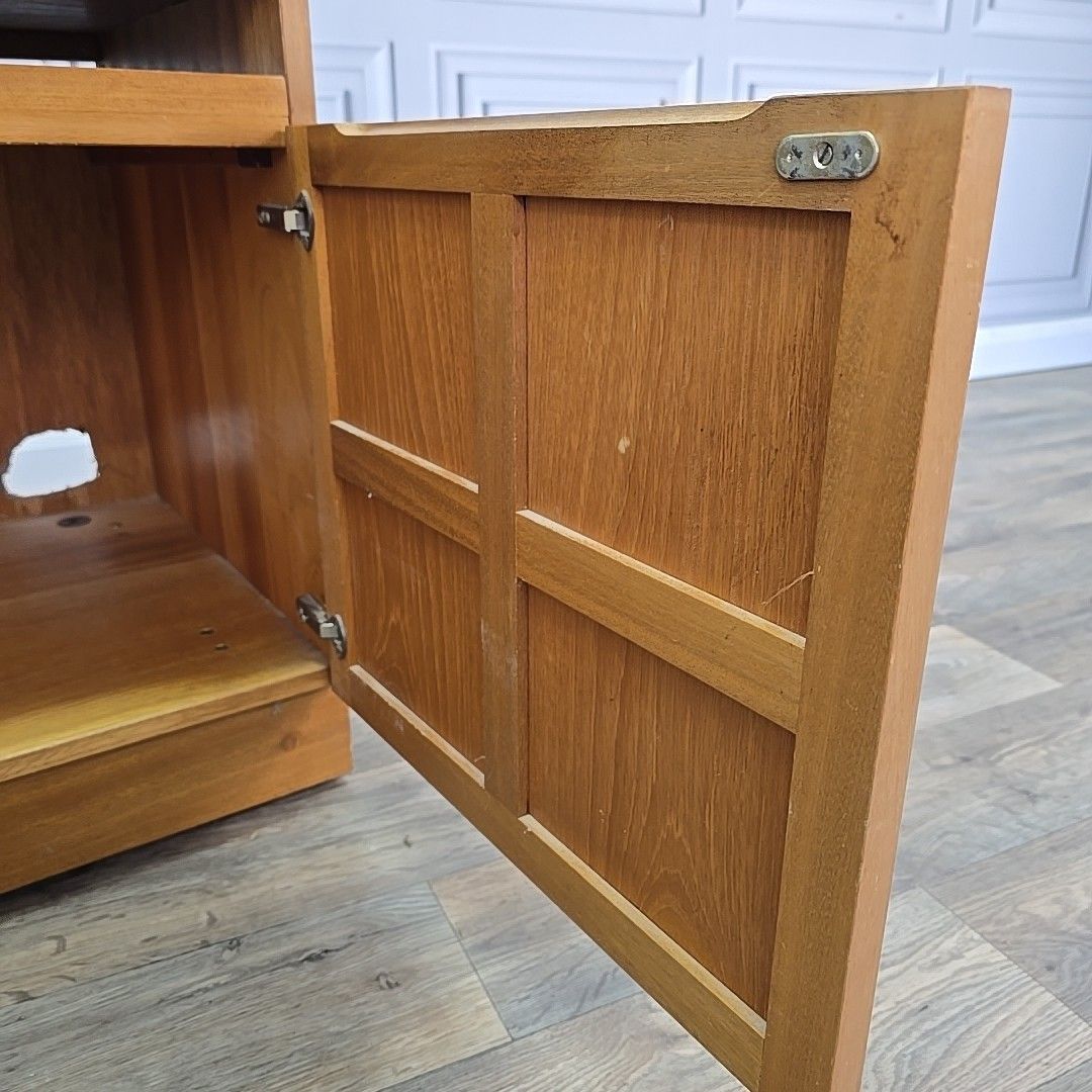 photo vintage Retro Nathan Low Sideboard Teak Tv Media Cabinet Mid Century Cupboard Storage