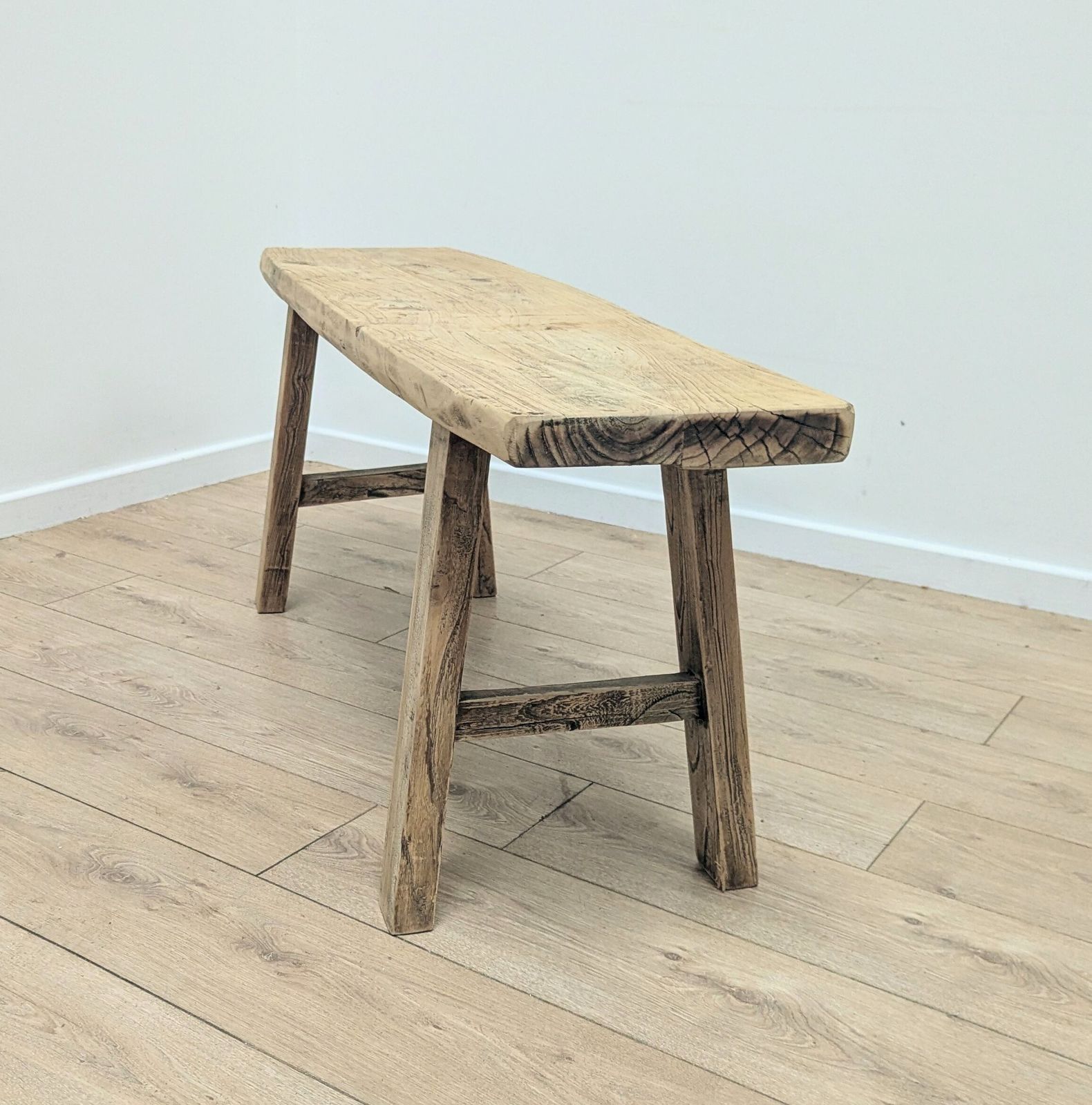 Vintage Chunky Rustic Reclaimed Elm Coffee Table  Delivery Available 0282. photo 475.0