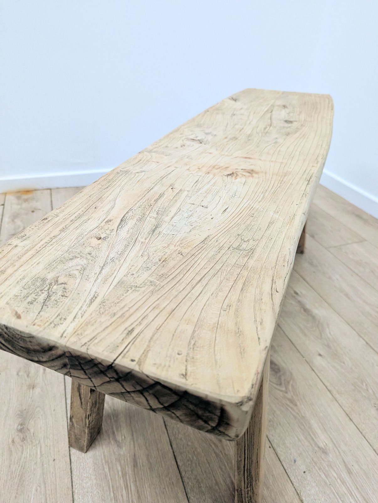 photo furniture Vintage Chunky Rustic Reclaimed Elm Coffee Table  Delivery Available 0282.