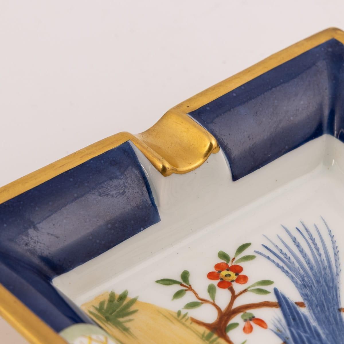 708.0 A Stunning 20th Century Ceramic Ashtray By Hermès, France photo