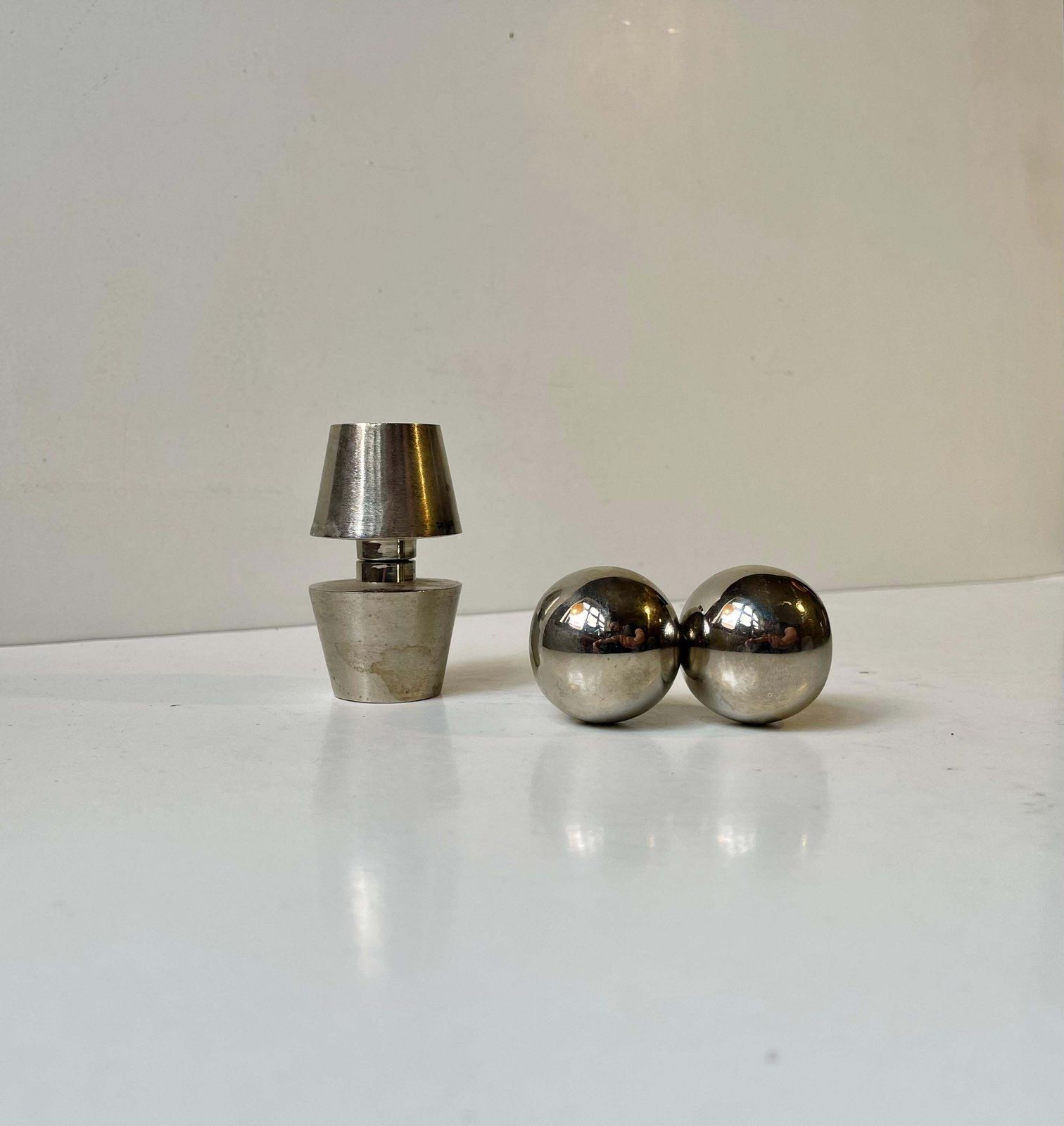 Scandinavian Mid Century Dumbbell Desk Ornaments   Paperweights In Steel photo furniture