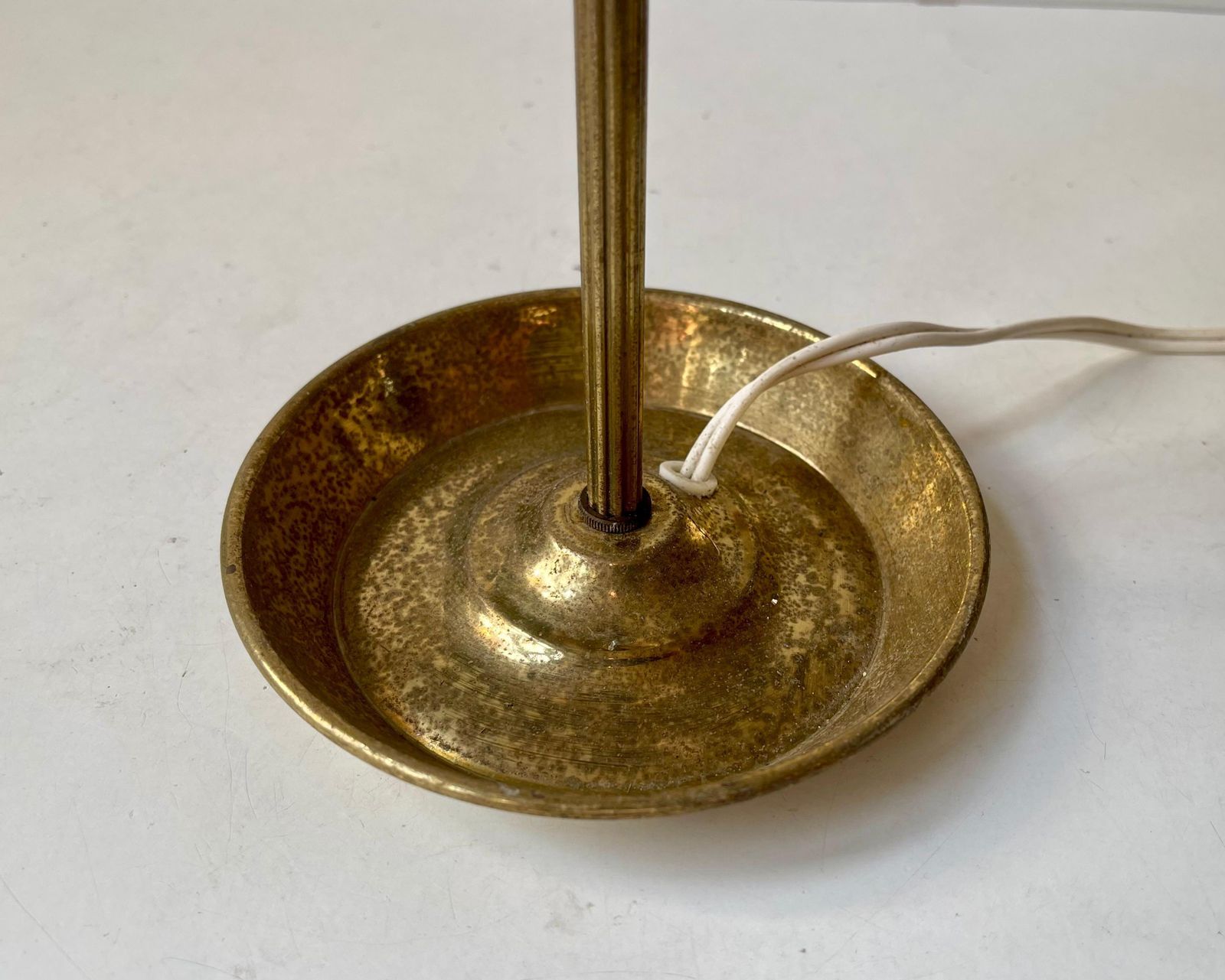Vintage Hippie Table Lamp With Ashtray Brass Base & Wool Shade, 1970s photo vinterior