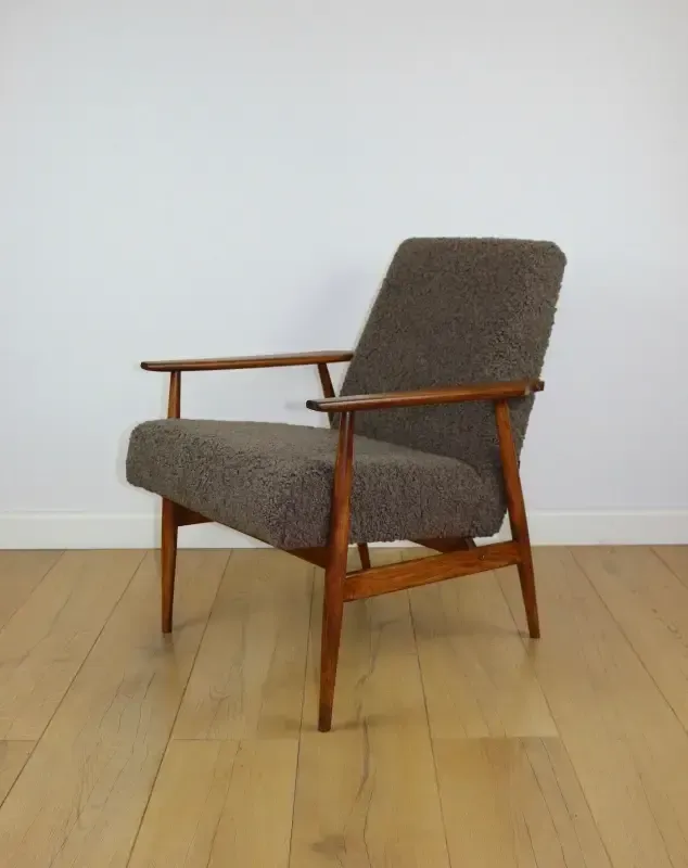"Lis" Armchair, 1970s Brown Chocolate Boucle Design By Henryk Lis   2 Pieces Available photo Furniture
